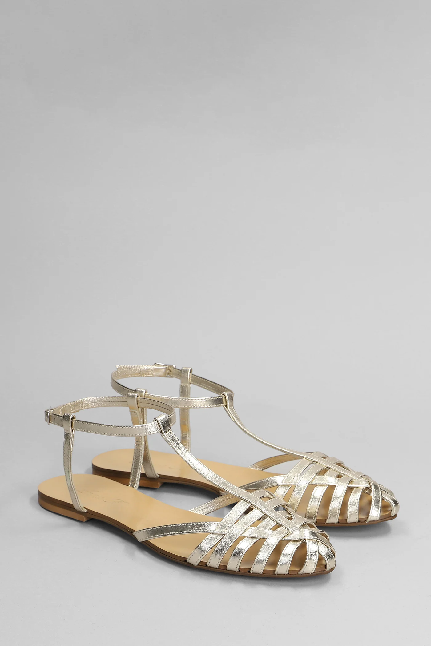 Flats in platinum leather - Image 2