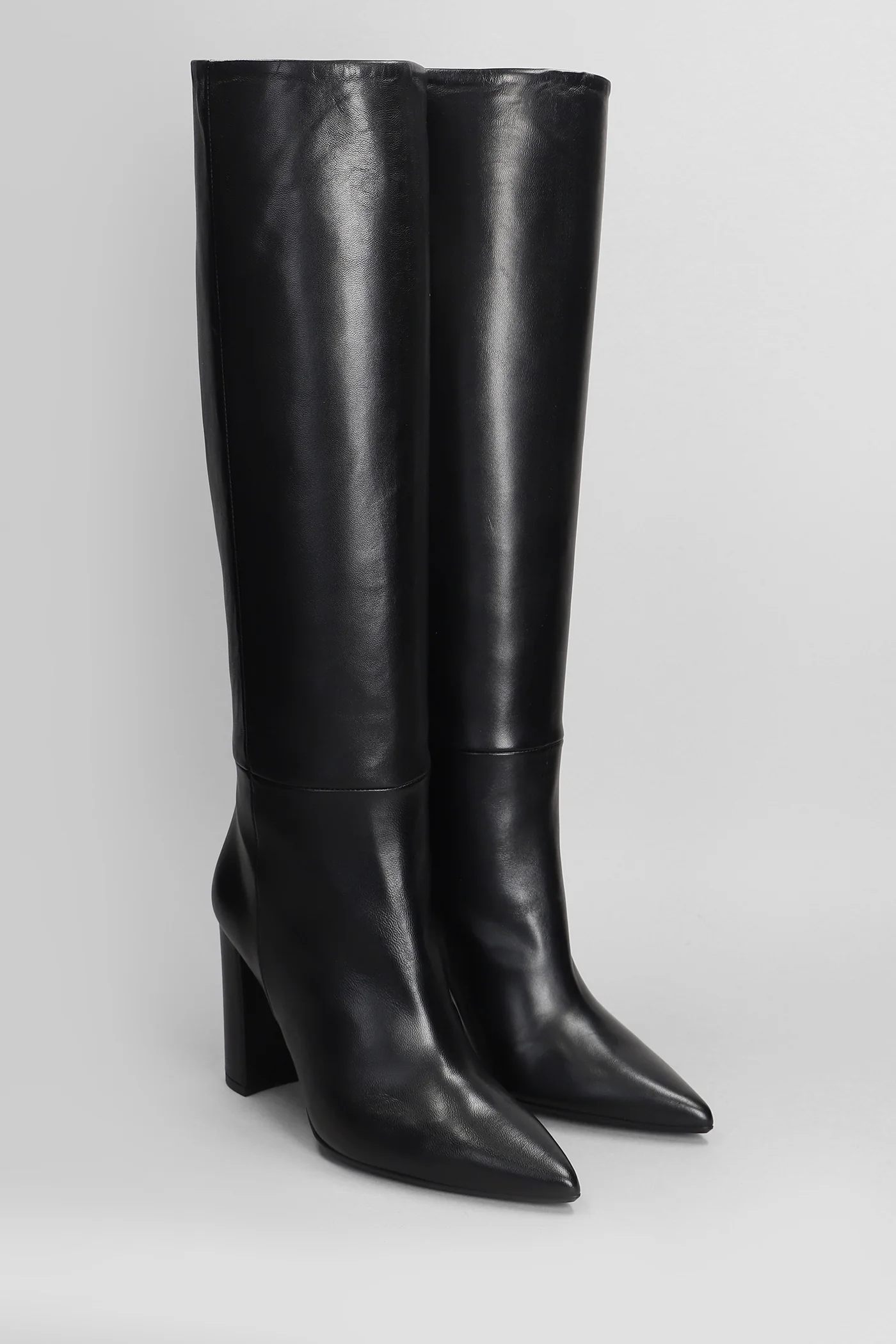 High heels boots in black leather - Image 2