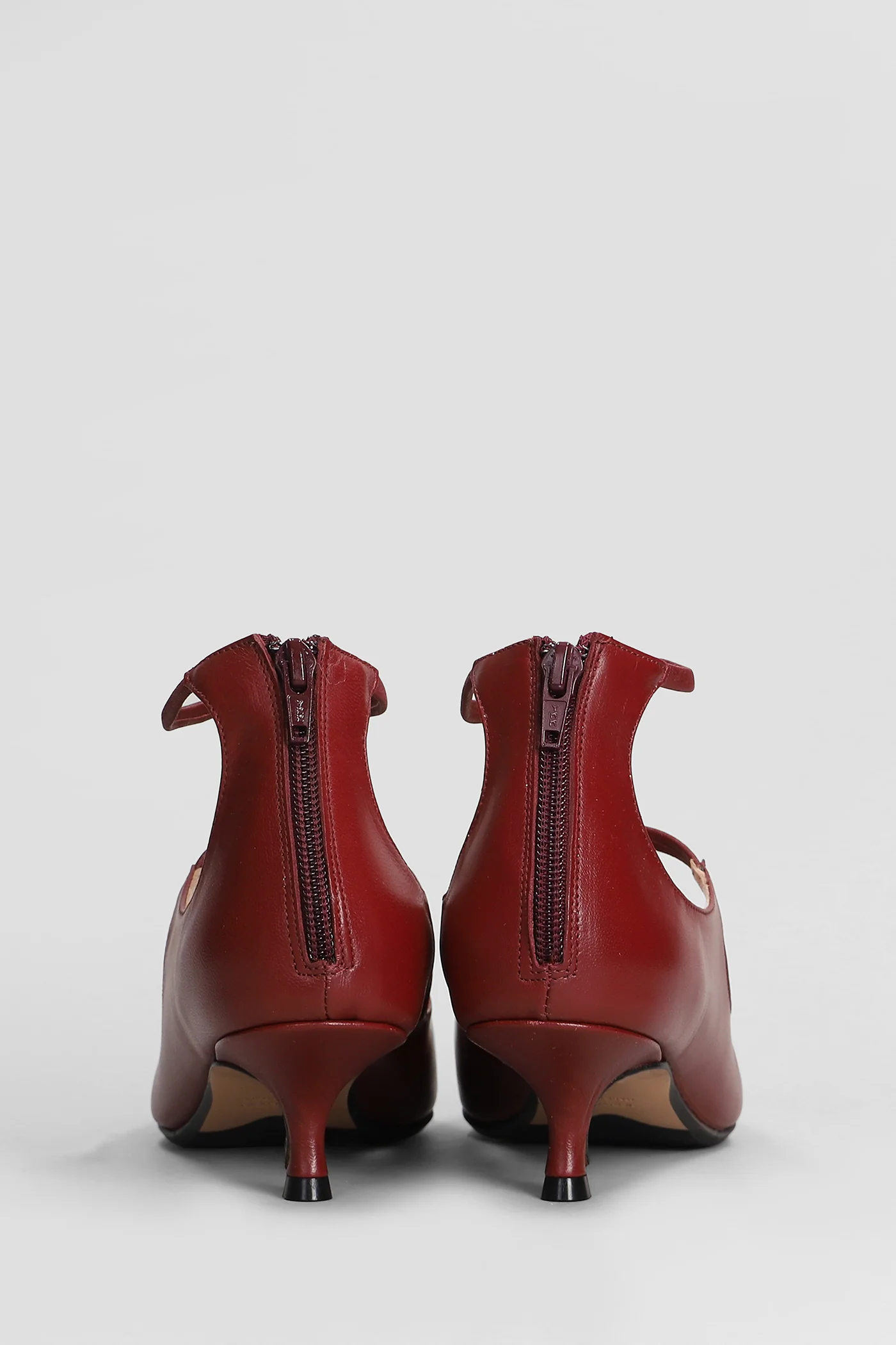 Pumps in bordeaux leather - Image 4