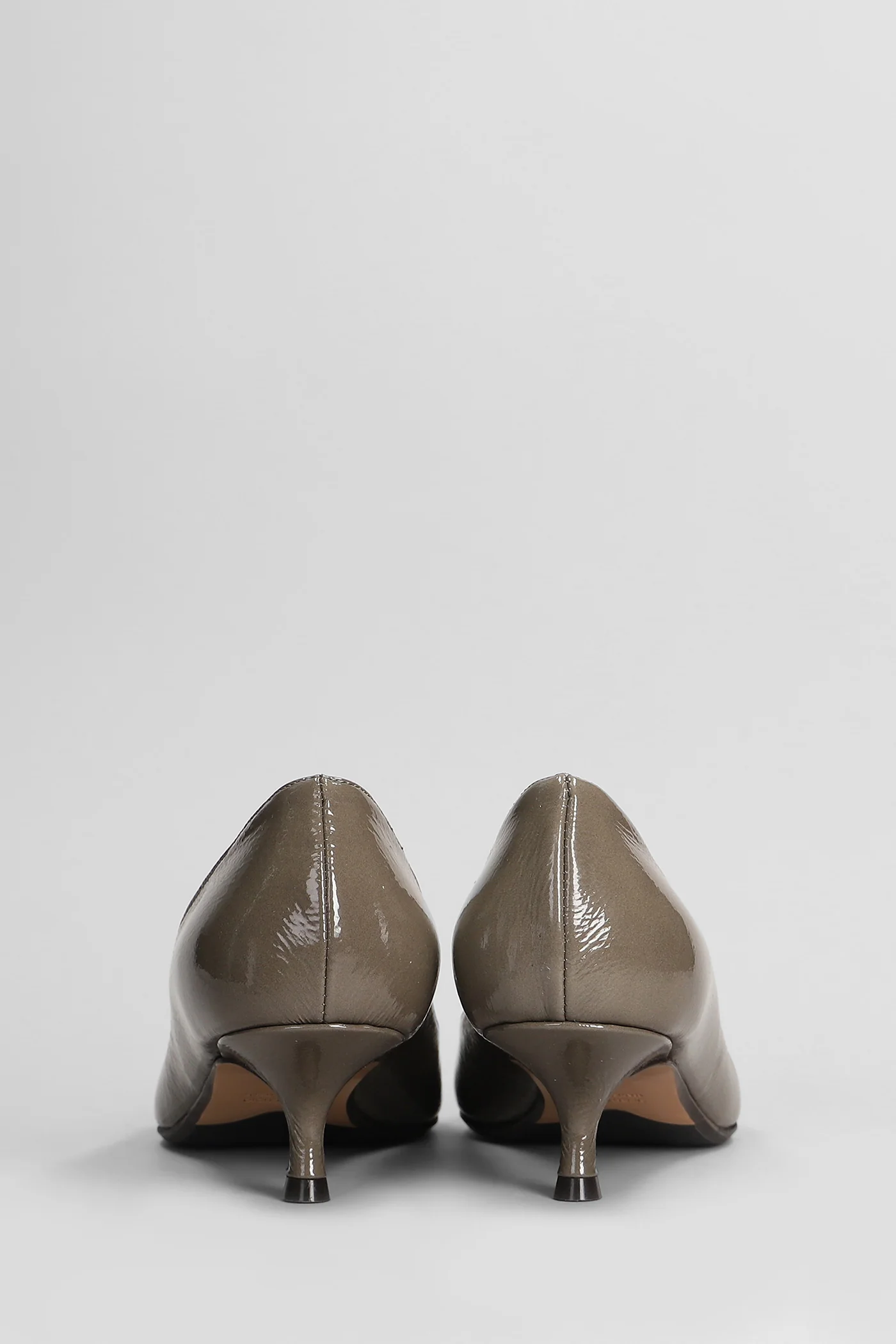 Pumps in khaki leather - Image 4