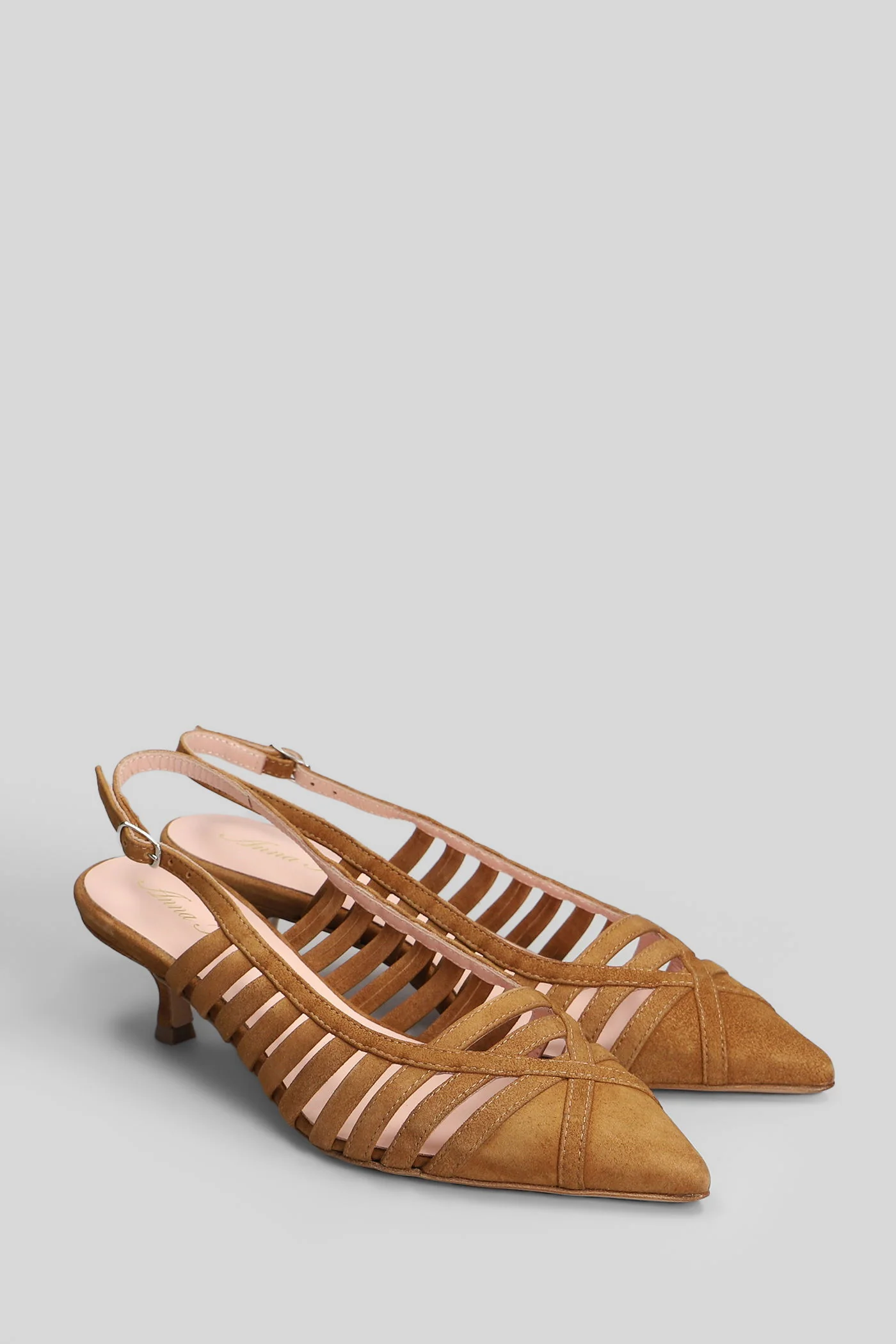 Pumps in leather color suede - Image 2