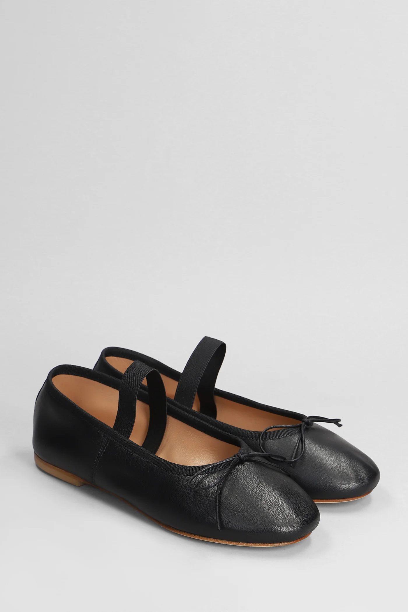 Ballet flats in black leather - Image 2