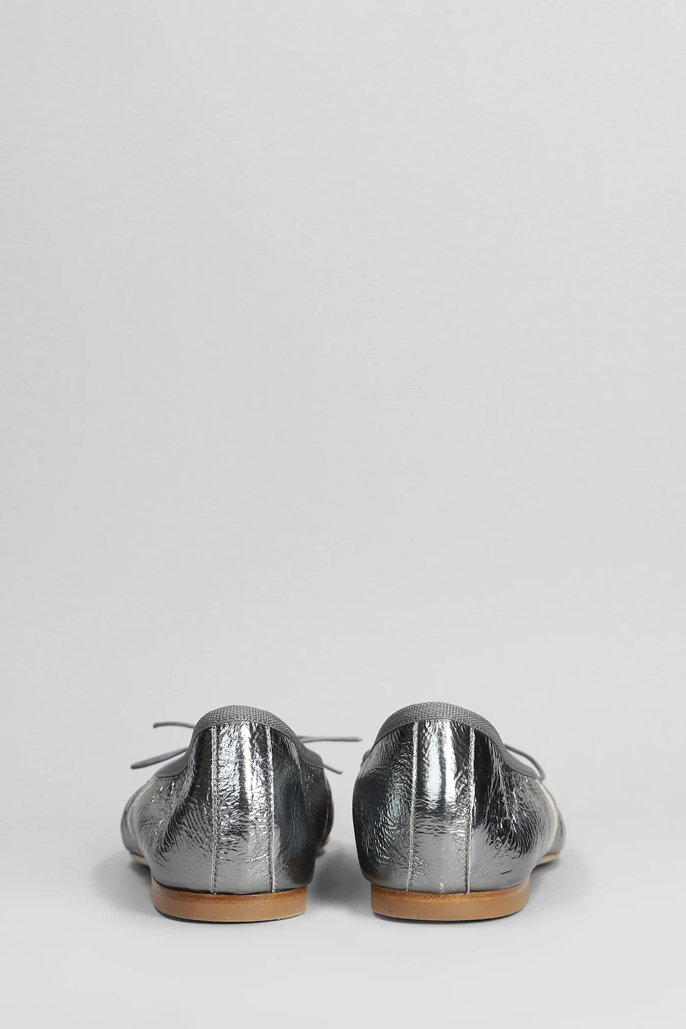 Ballet flats in silver leather - Image 4