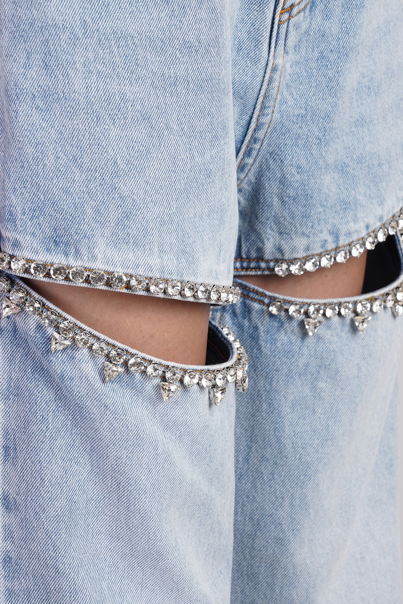 Jeans in cyan denim - Image 5