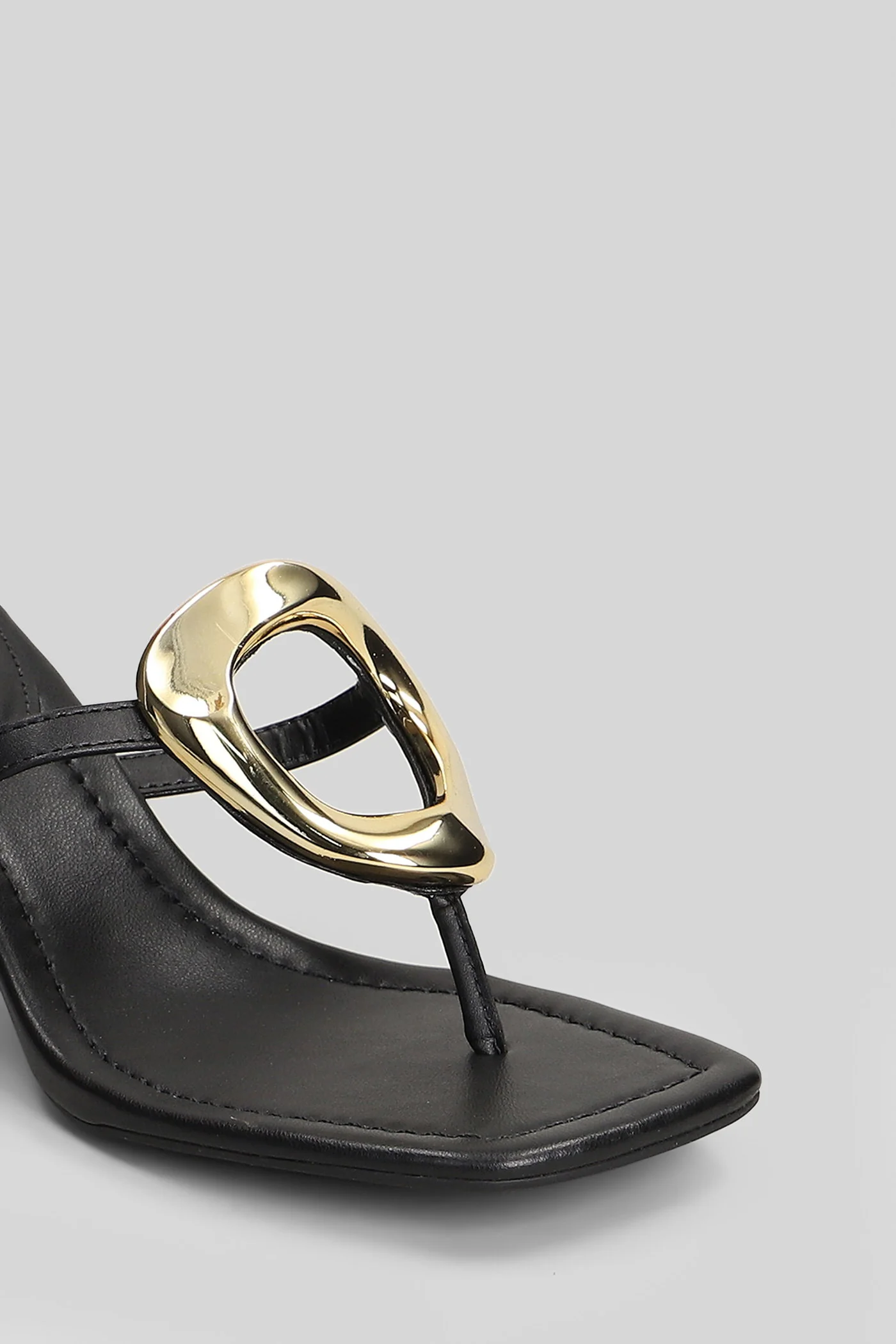 Sandals in black leather - Image 5