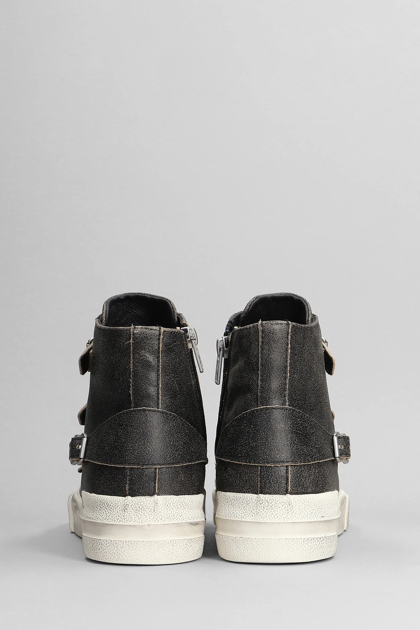 Gang Sneakers in black leather - Image 4