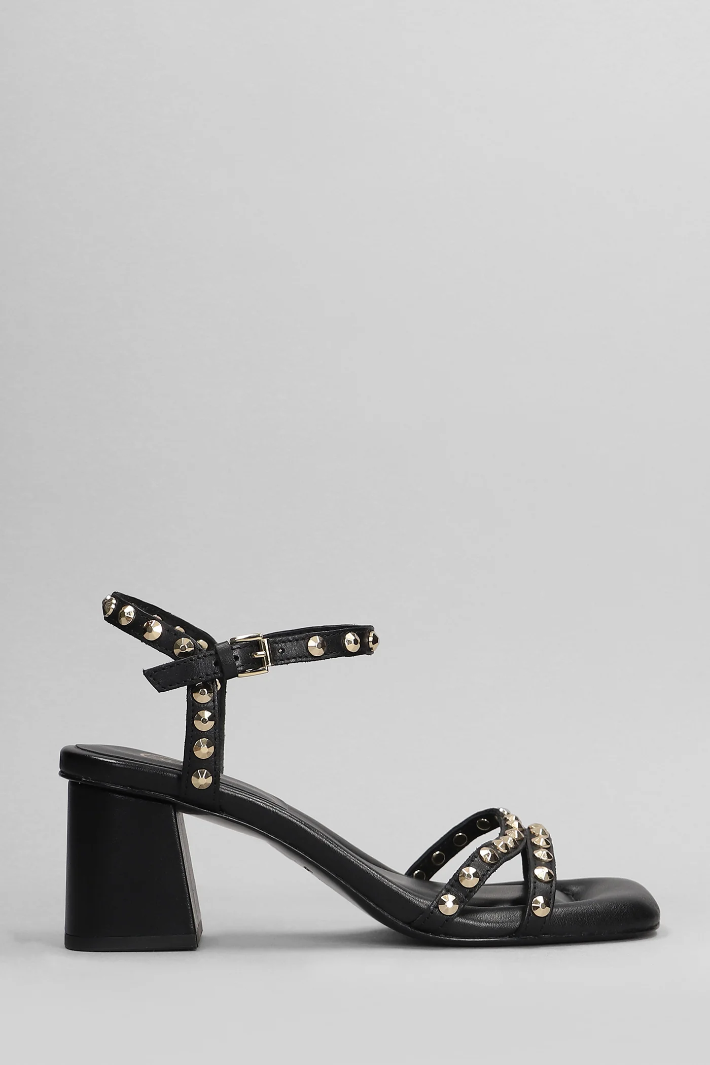 Jody Sandals in black leather