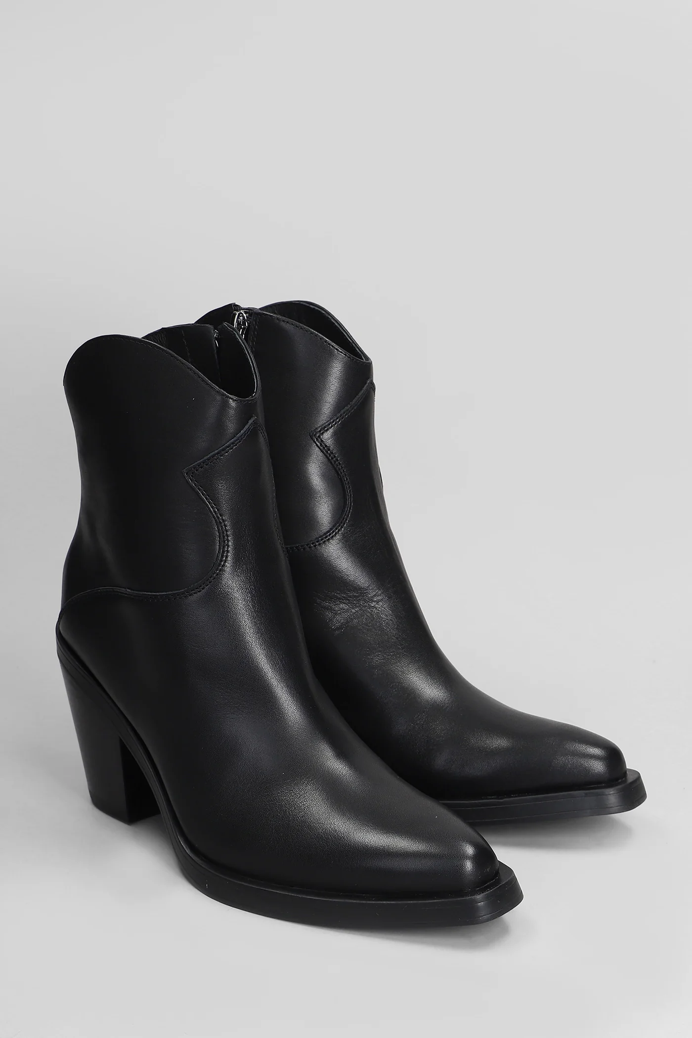 Judy texan Ankle boots in black leather - Image 2