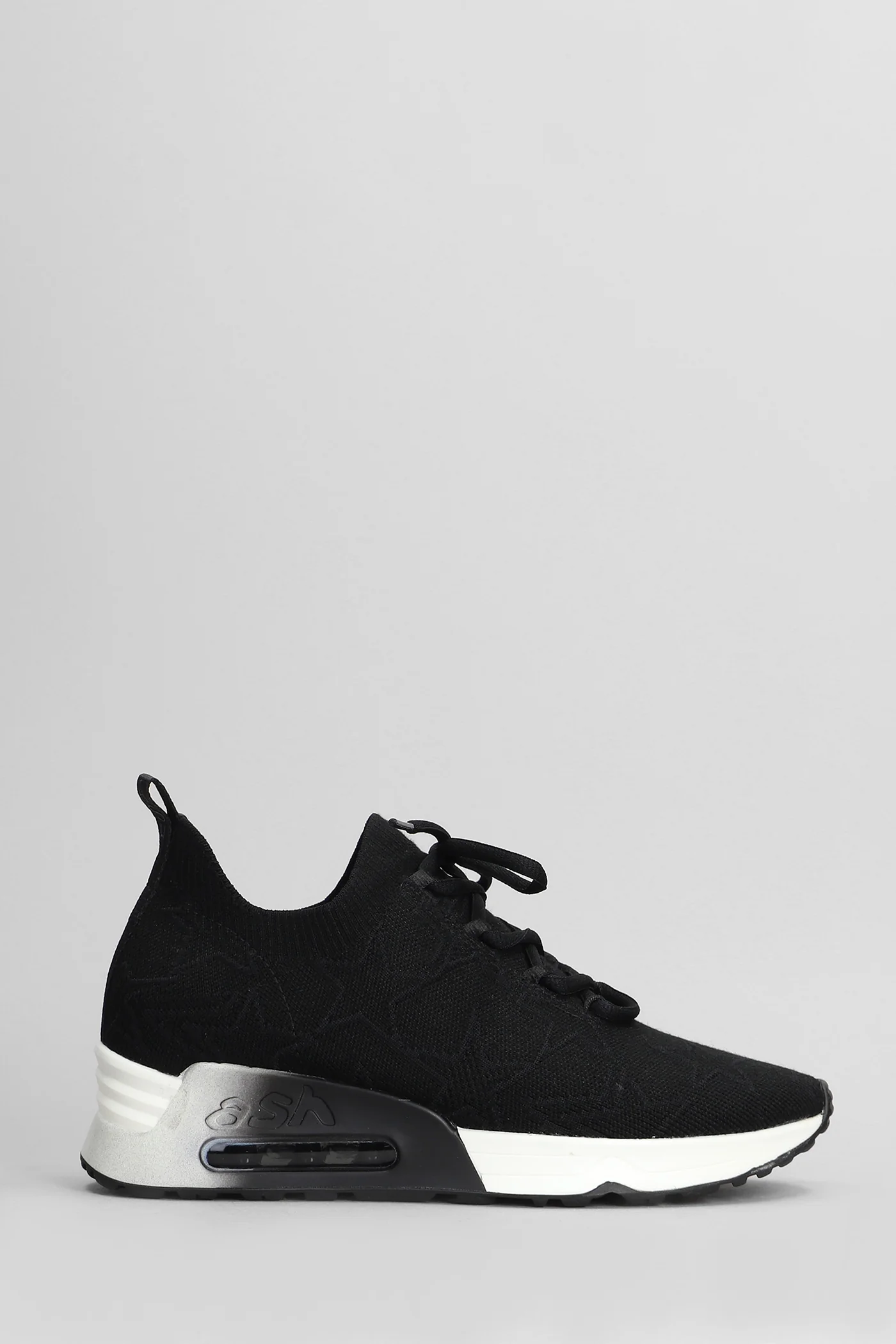 Lucky Star Sneakers in black fabric