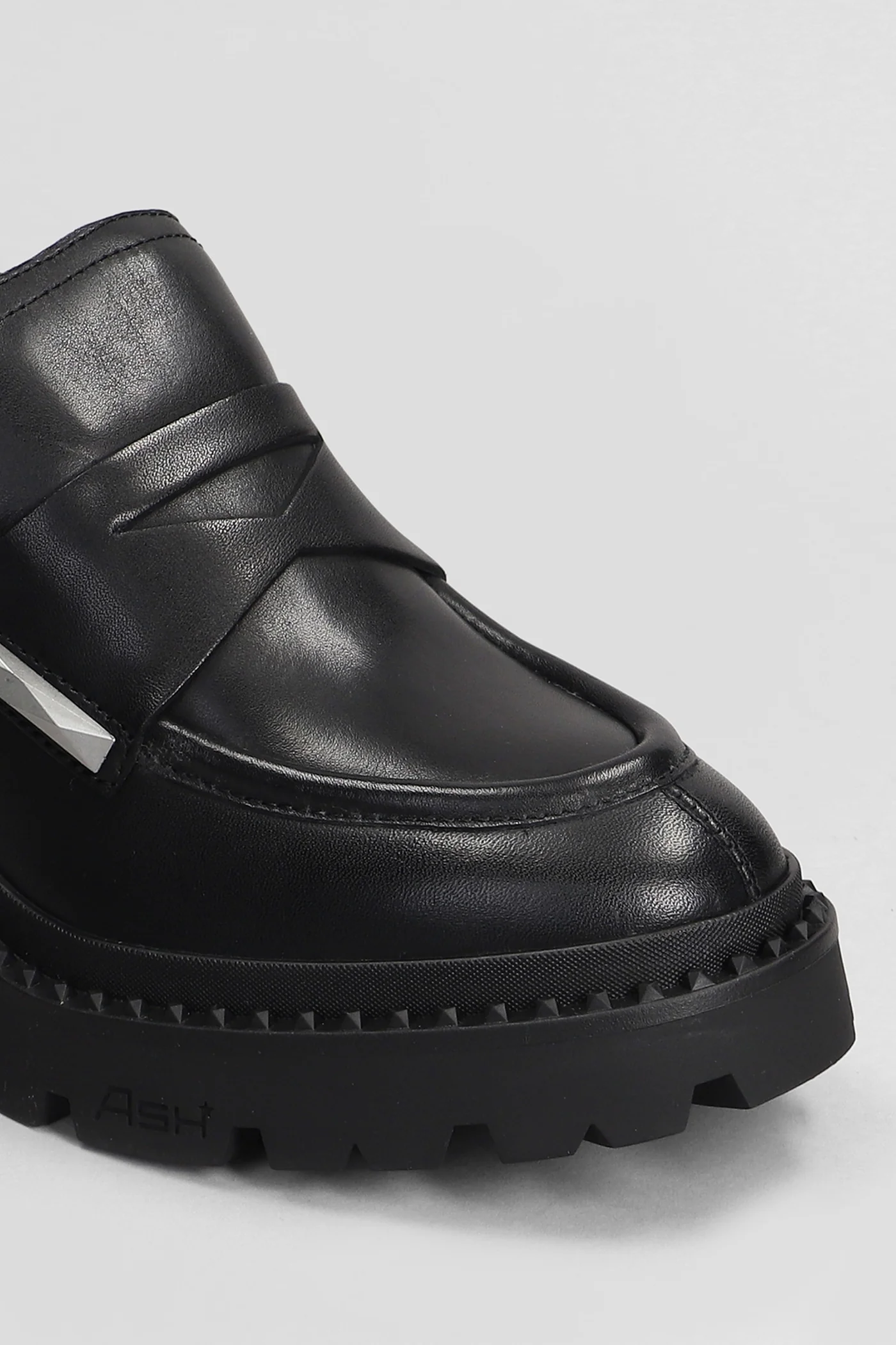 Norton Loafers in black leather - Image 5