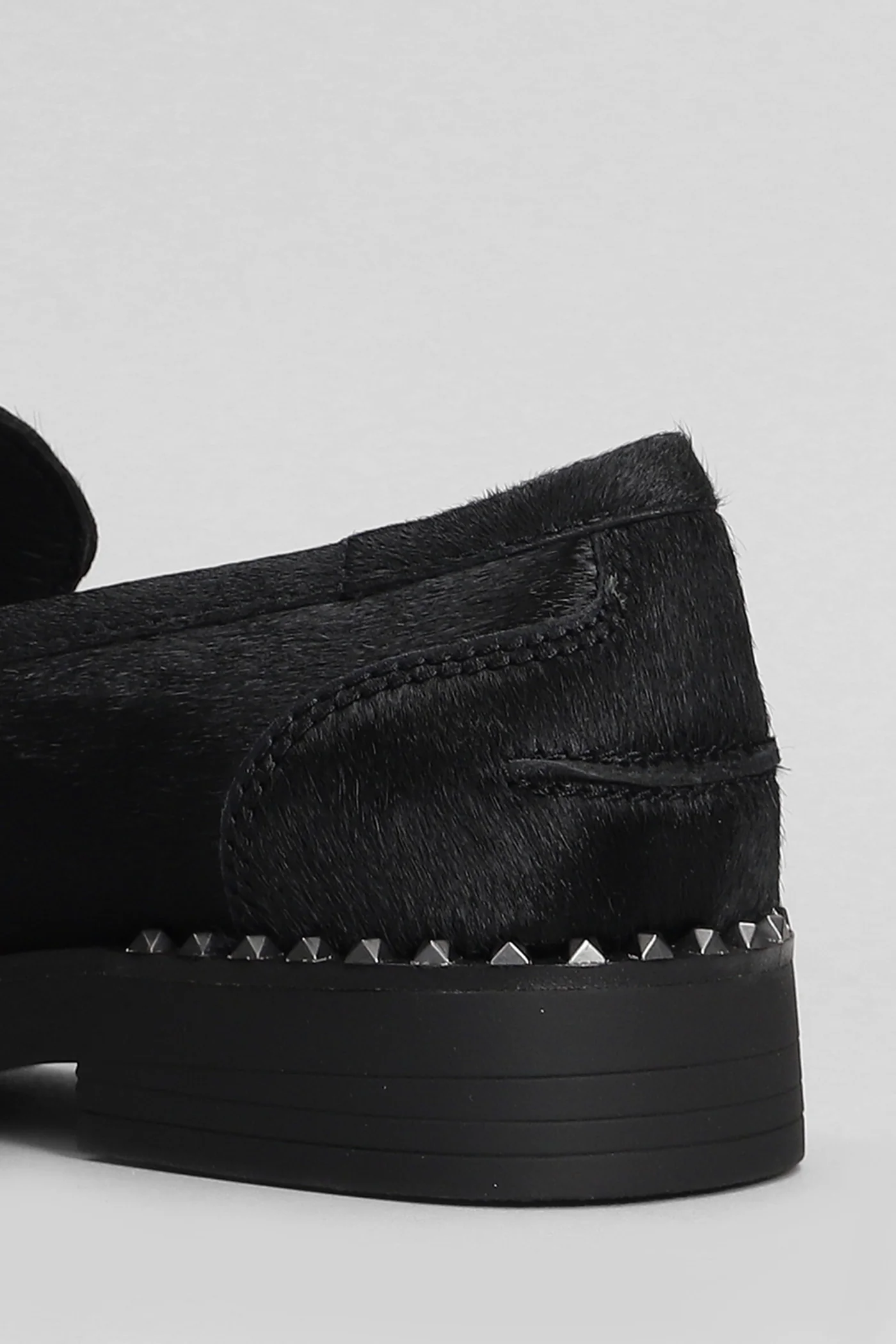 Winina Loafers in black pony skin - Image 5