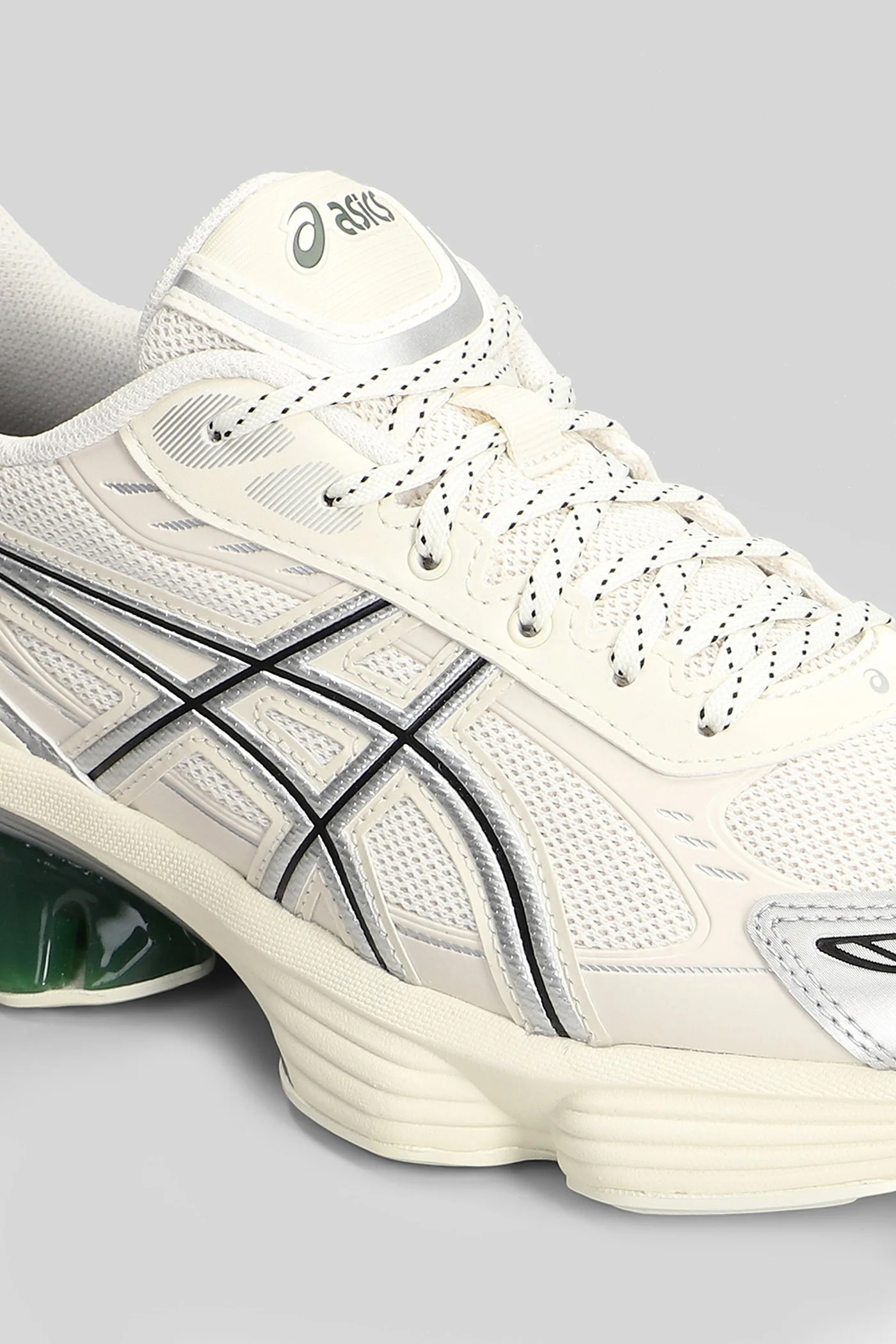 Gel-Kinetic Fluent Sneakers in beige leather and fabric - Image 5