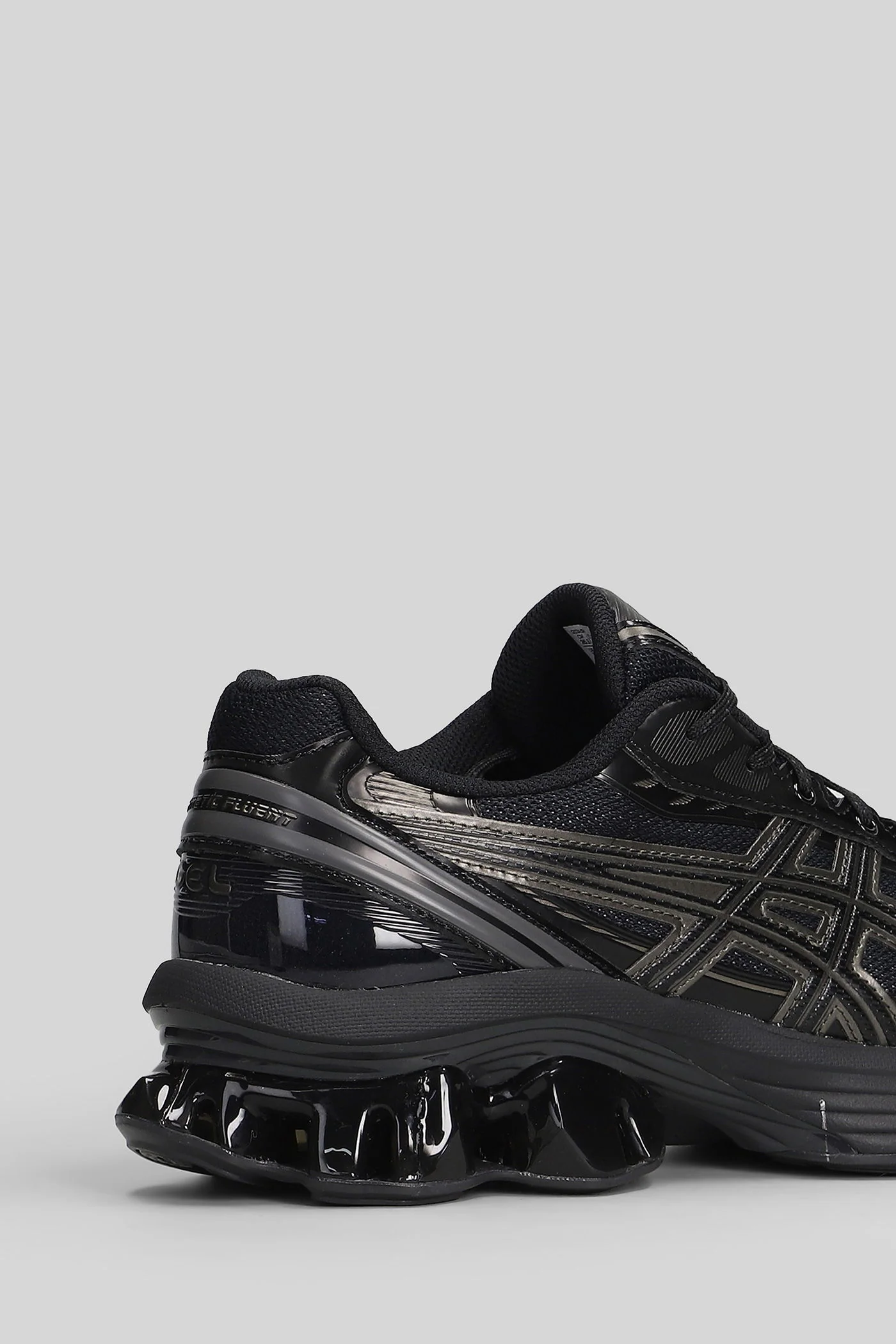 Gel-Kinetic Fluent Sneakers in black leather and fabric - Image 10