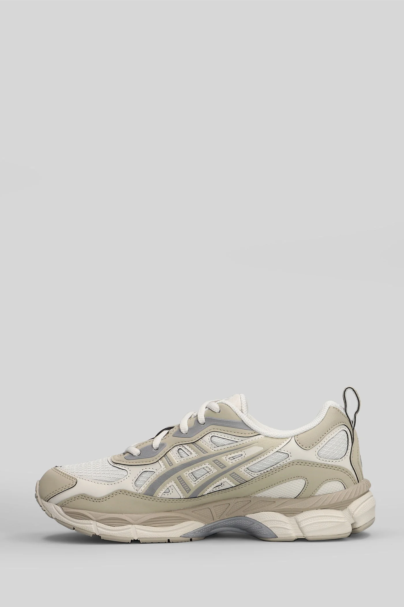 Gel-Nyc Rgd Sneakers in beige leather and fabric - Image 3
