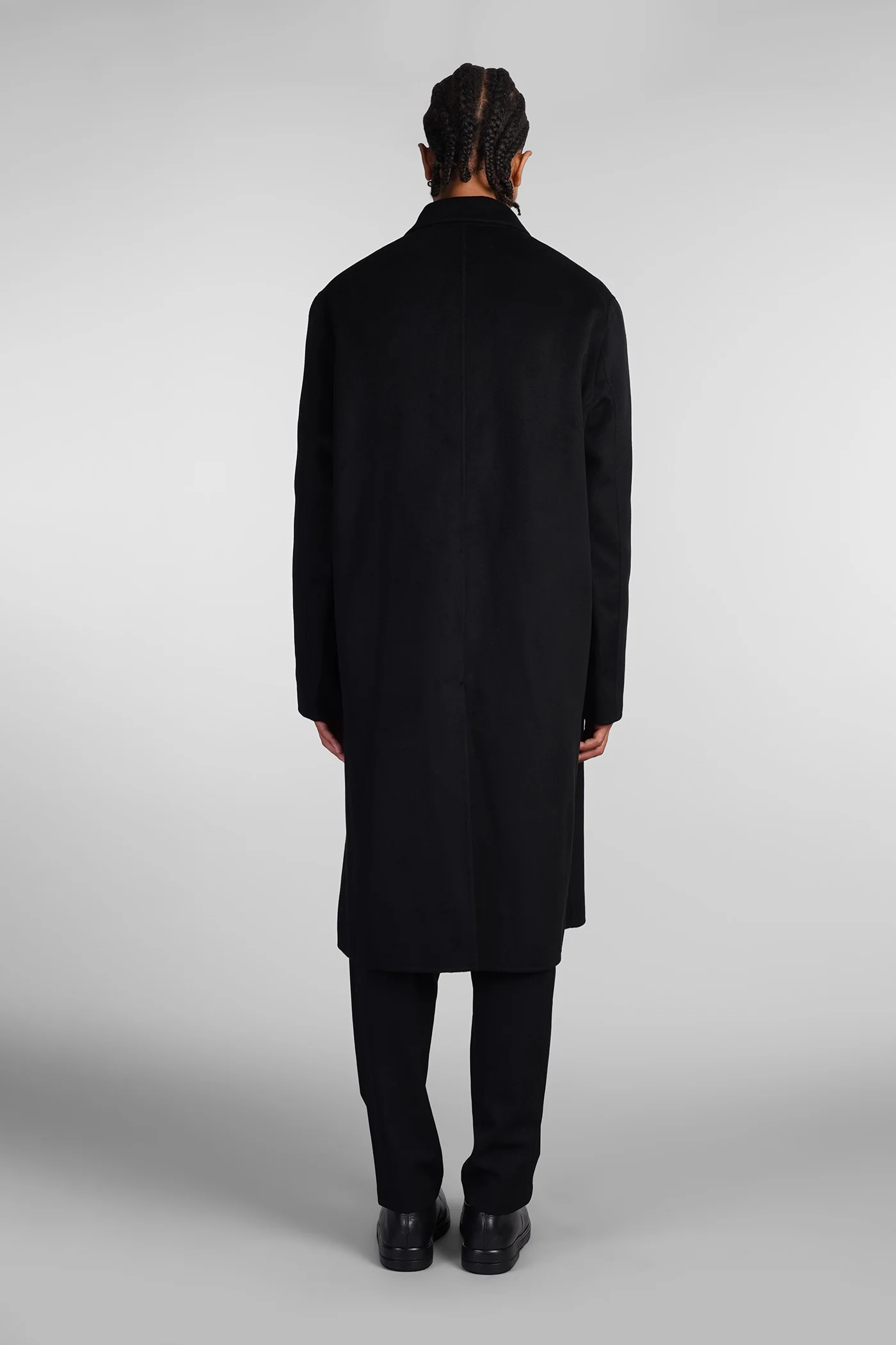 Coat in black wool - Image 3