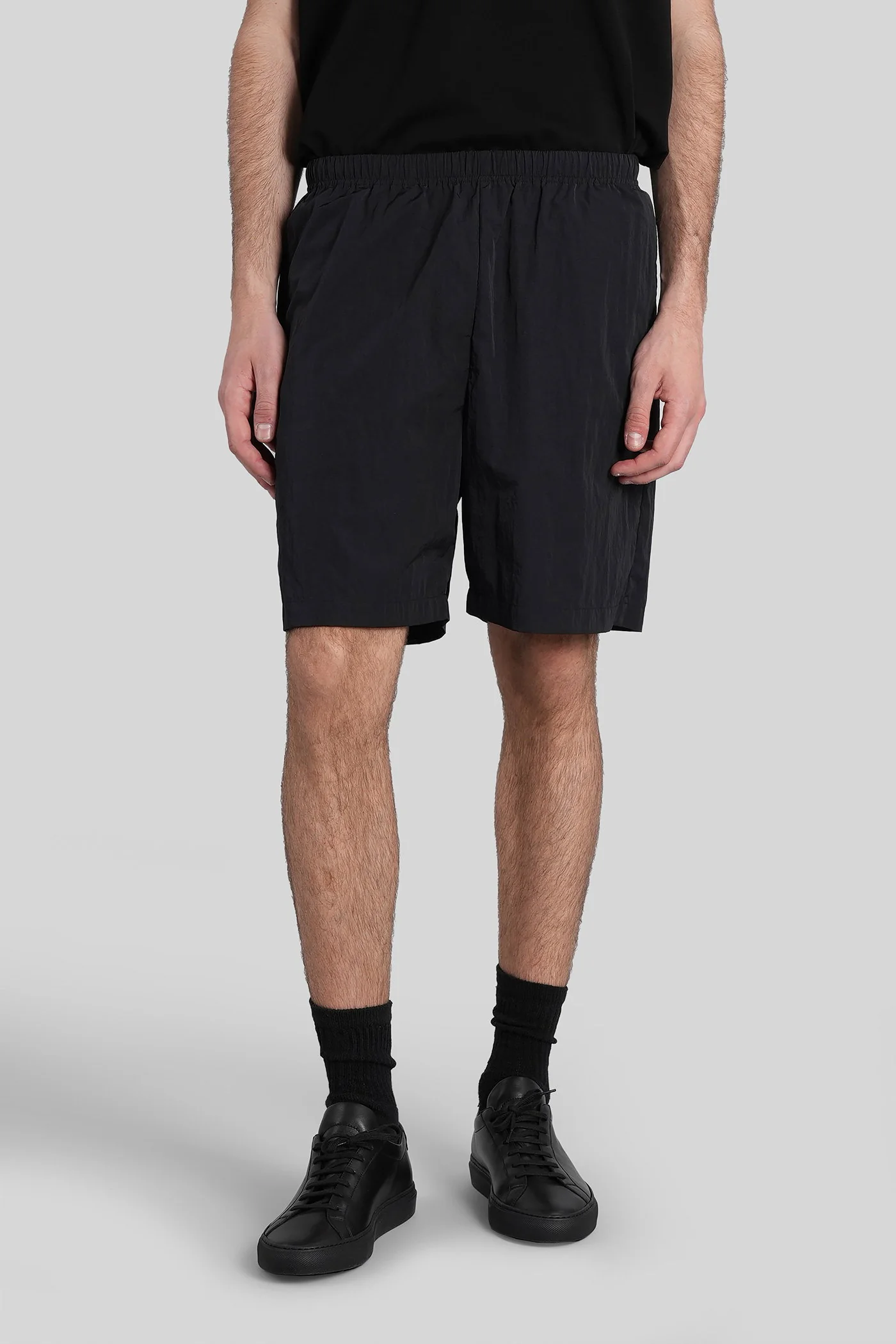 Shorts in black nylon