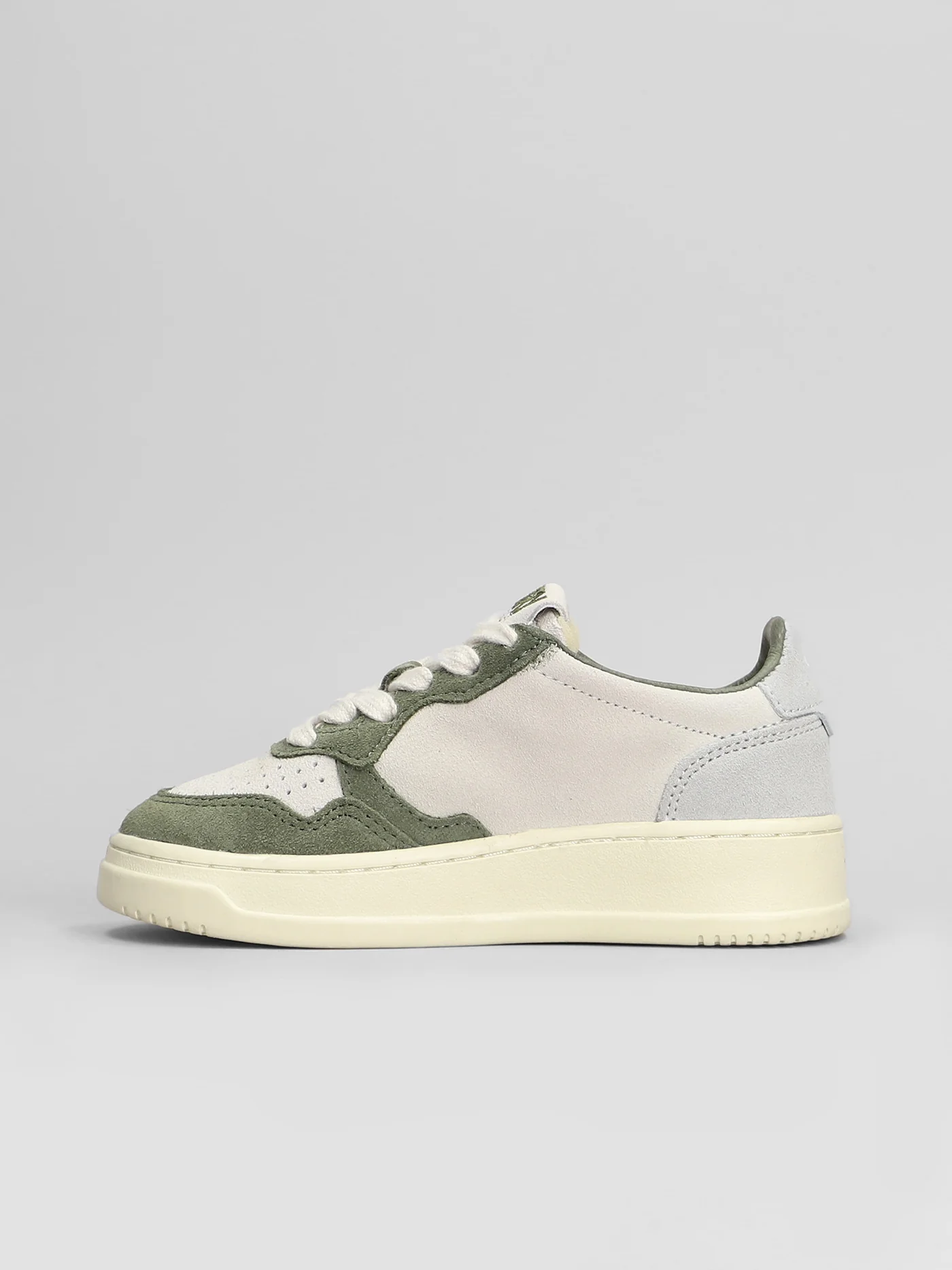 Medalist Low Sneakers in green Suede and fabric - Image 3