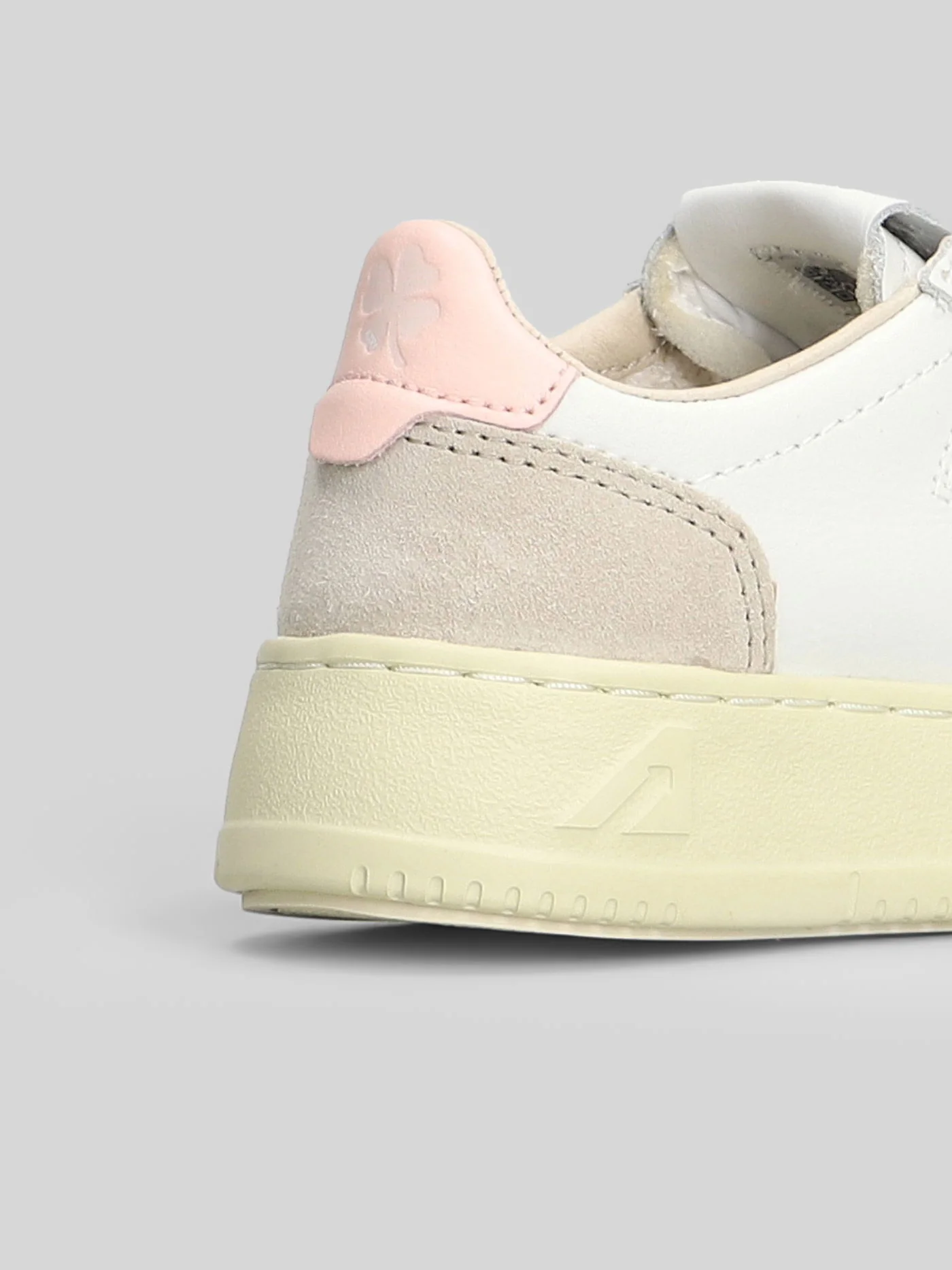 Medalist Low Sneakers in white suede and leather - Image 5
