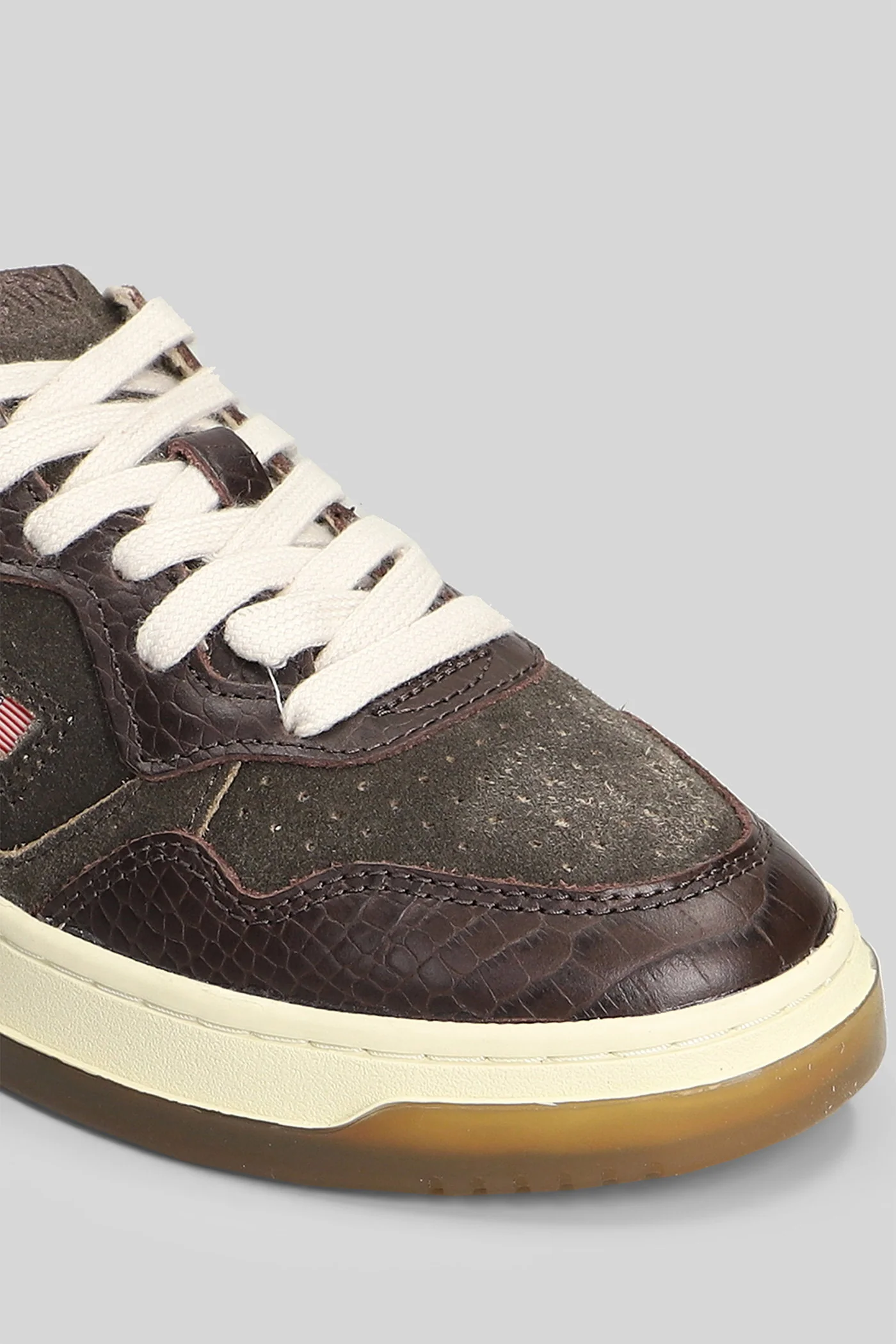 Medalist Low Sneakers in brown suede and leather - Image 5