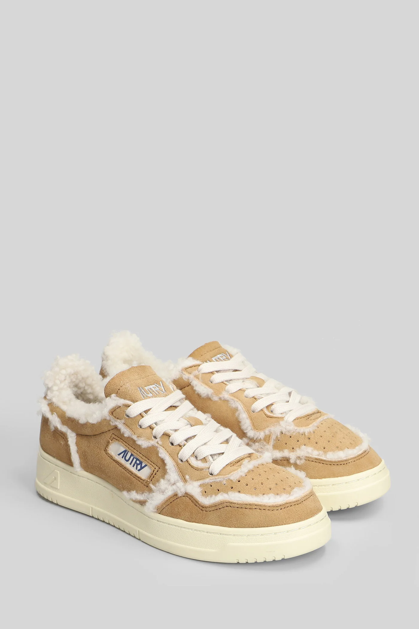 Medalist Low Sneakers in leather color suede - Image 2