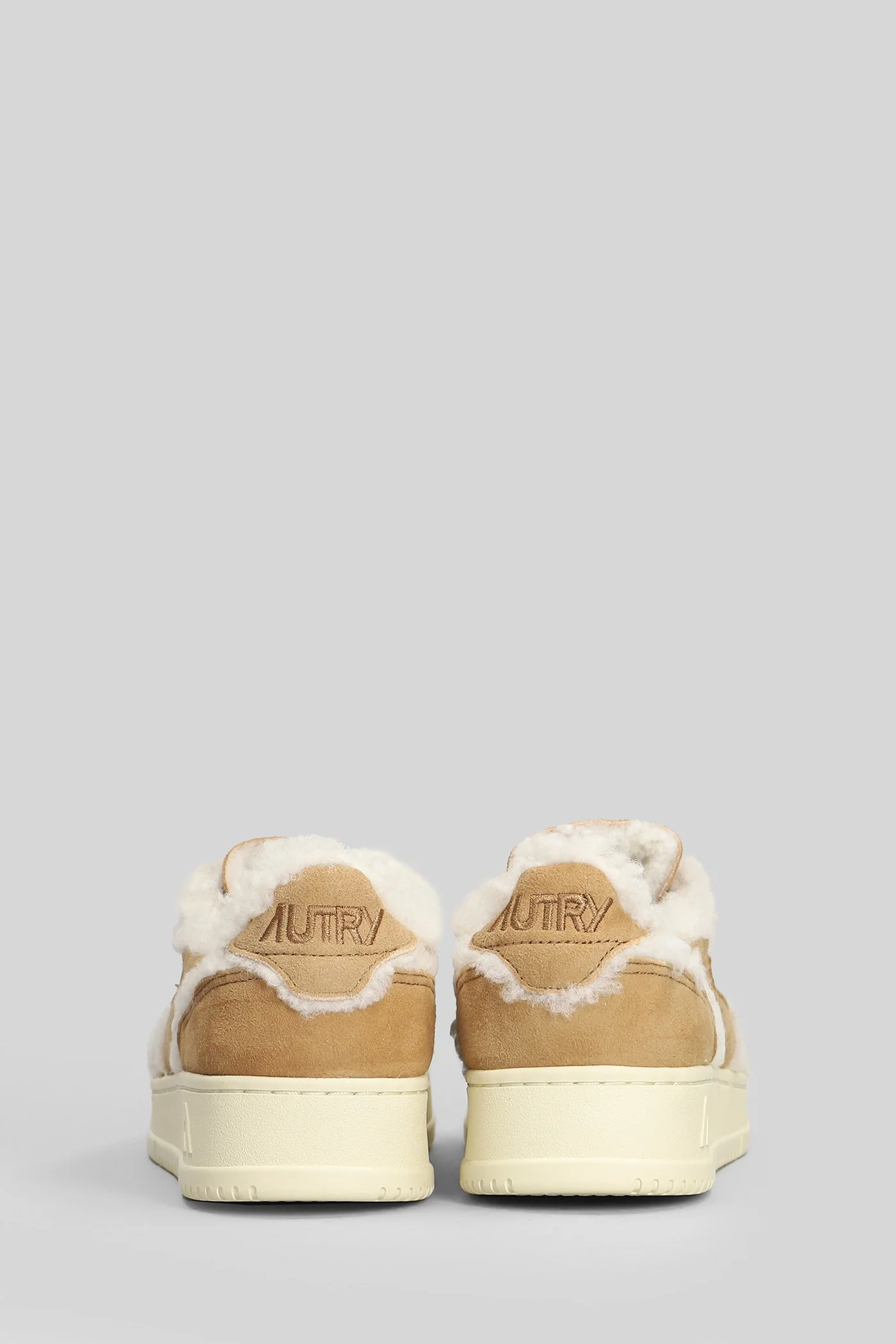 Medalist Low Sneakers in leather color suede - Image 4