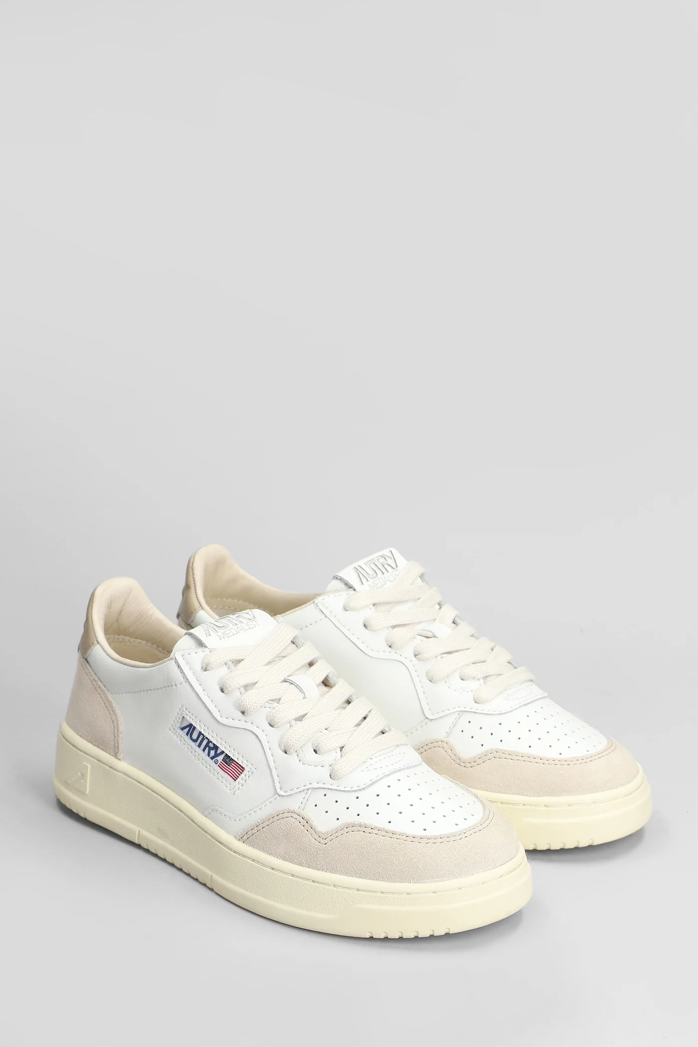 Medalist Low Sneakers in white leather - Image 2