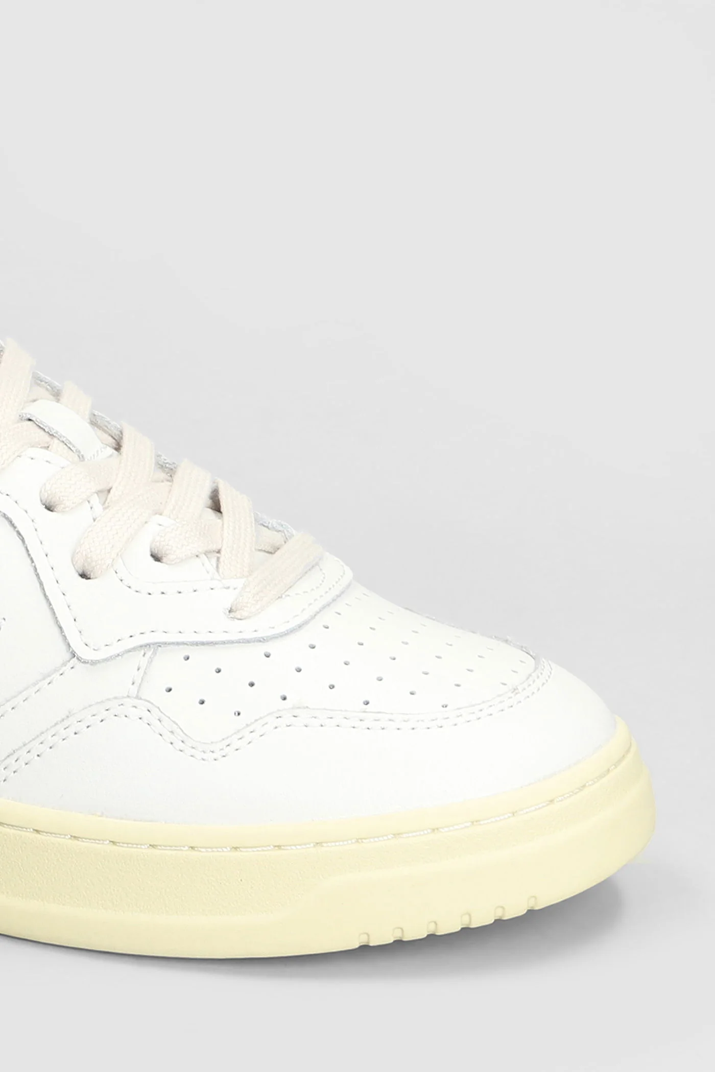 Medalist Low Sneakers in white leather - Image 5