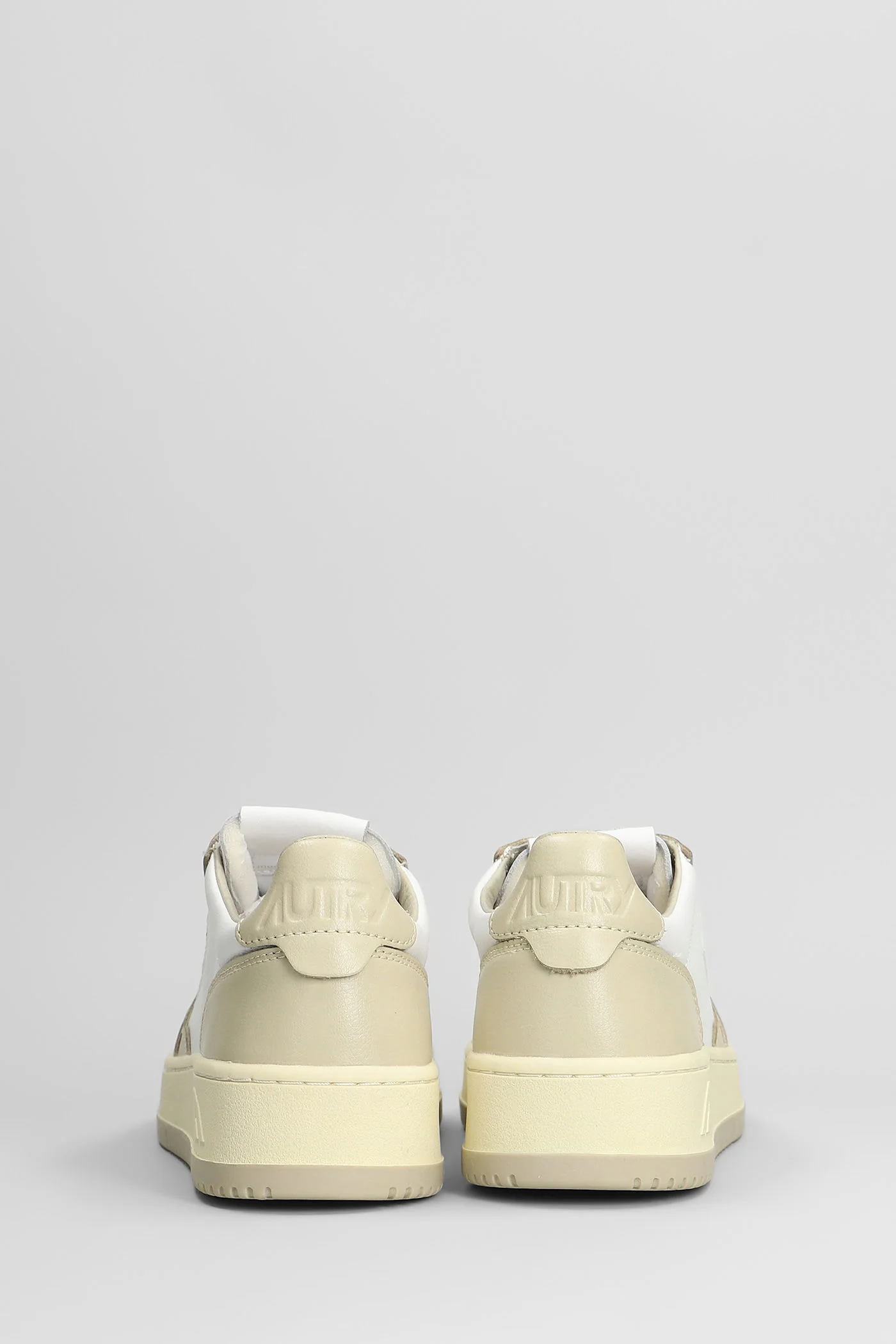 Medalist Low Sneakers in white leather - Image 4