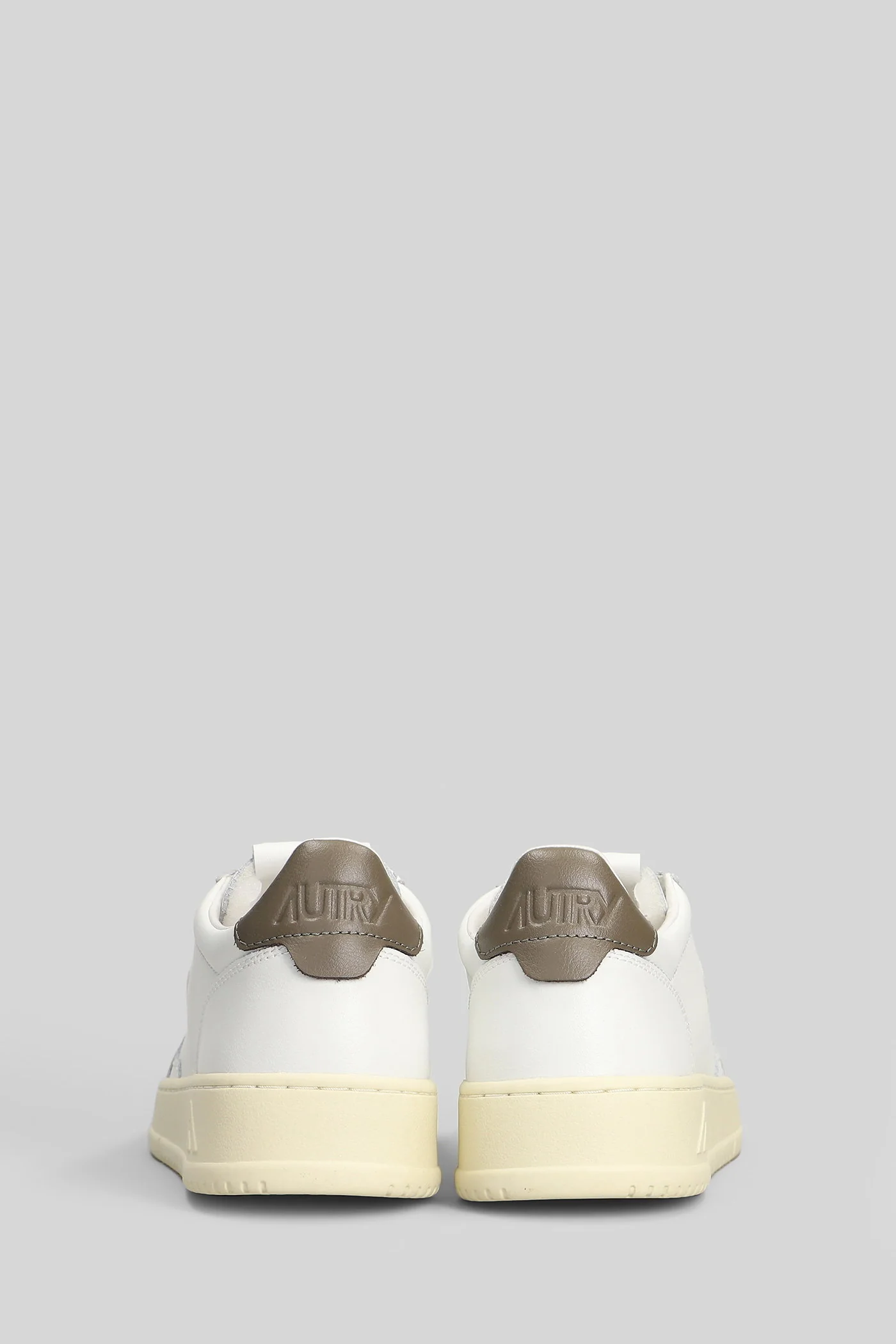 Medalist Low Sneakers in white leather - Image 4
