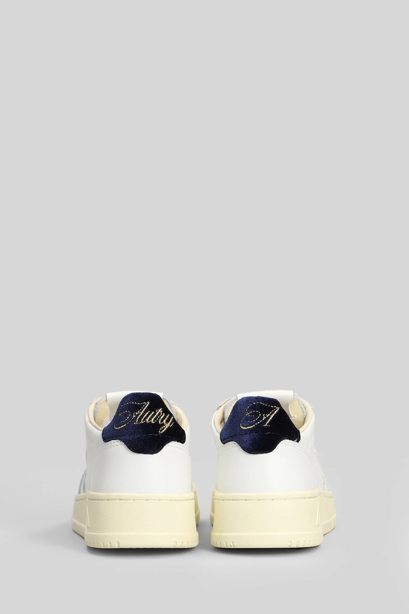 Medalist Low Sneakers in white leather - Image 4