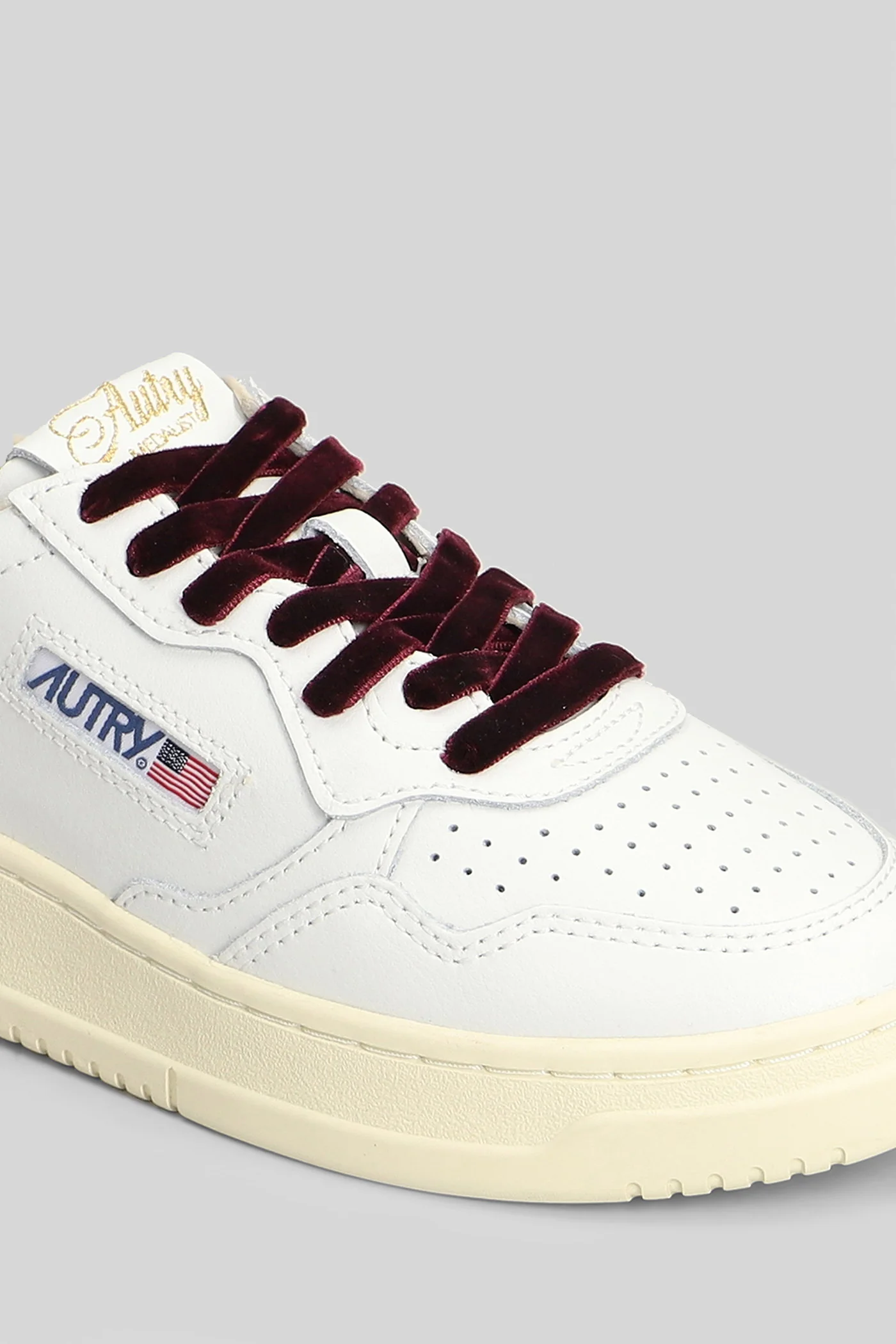 Medalist Low Sneakers in white leather - Image 5