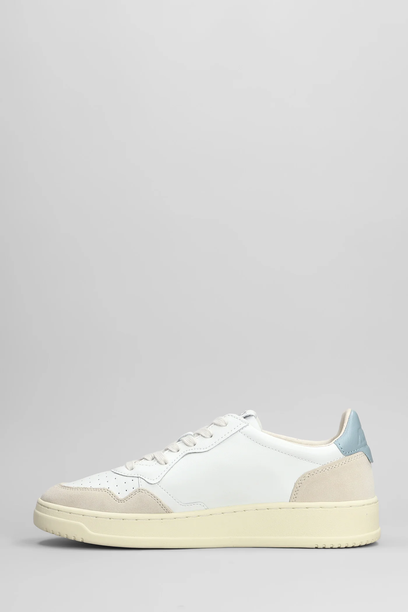 Medalist Low Sneakers in white suede and leather - Image 3