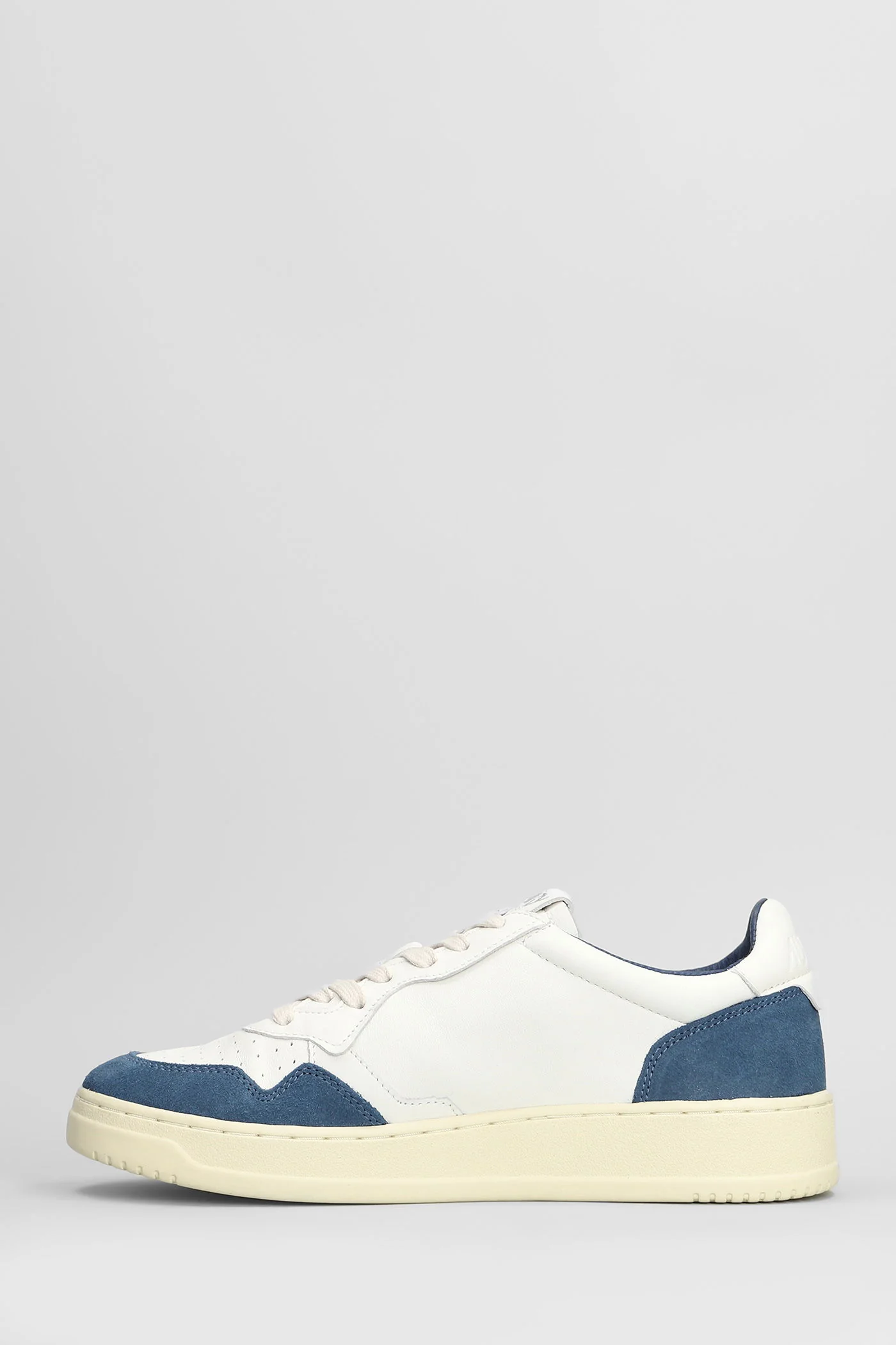 Medalist Low Sneakers in white suede and leather - Image 3