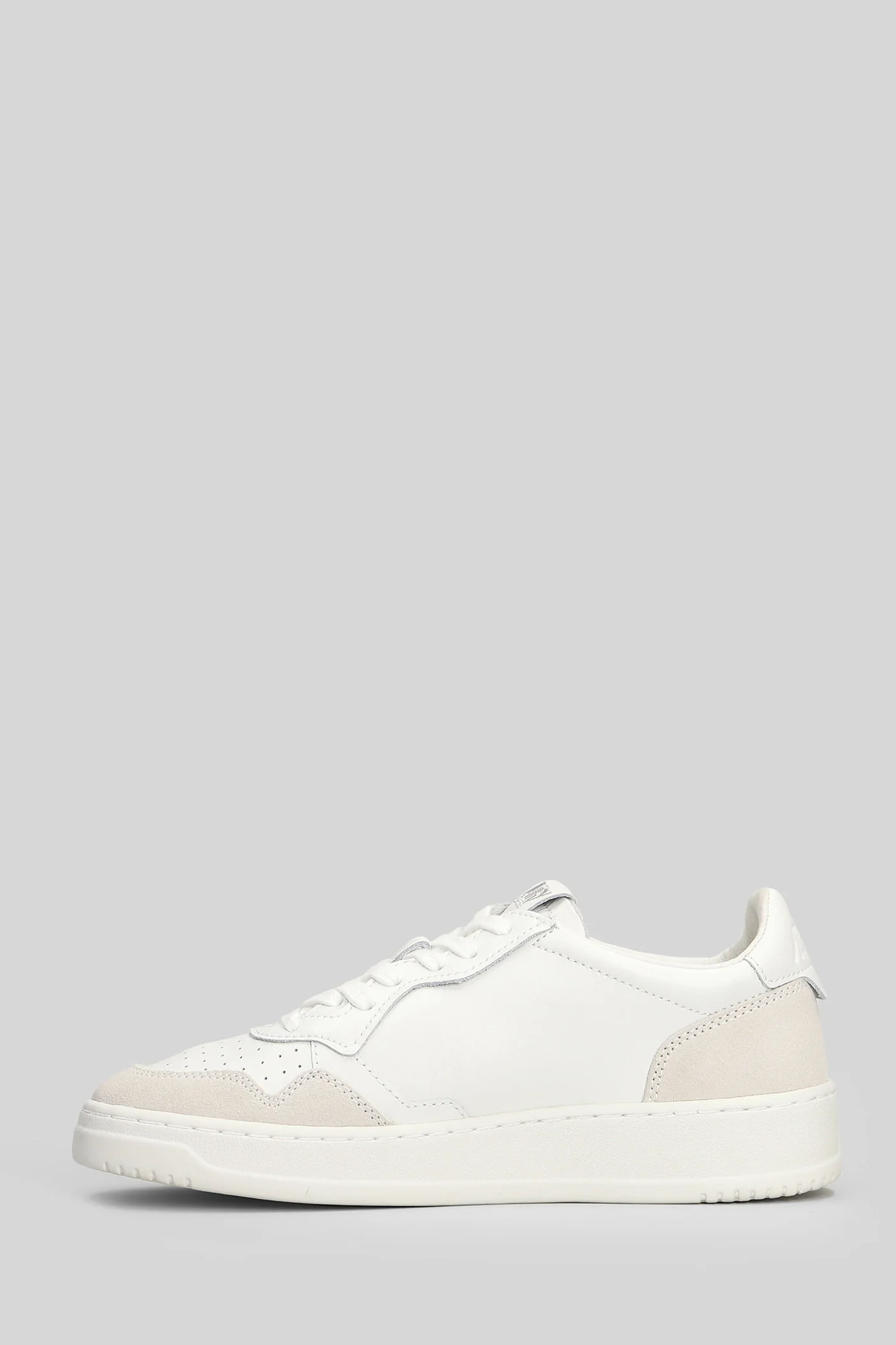 Medalist Low Sneakers in white suede and leather - Image 3