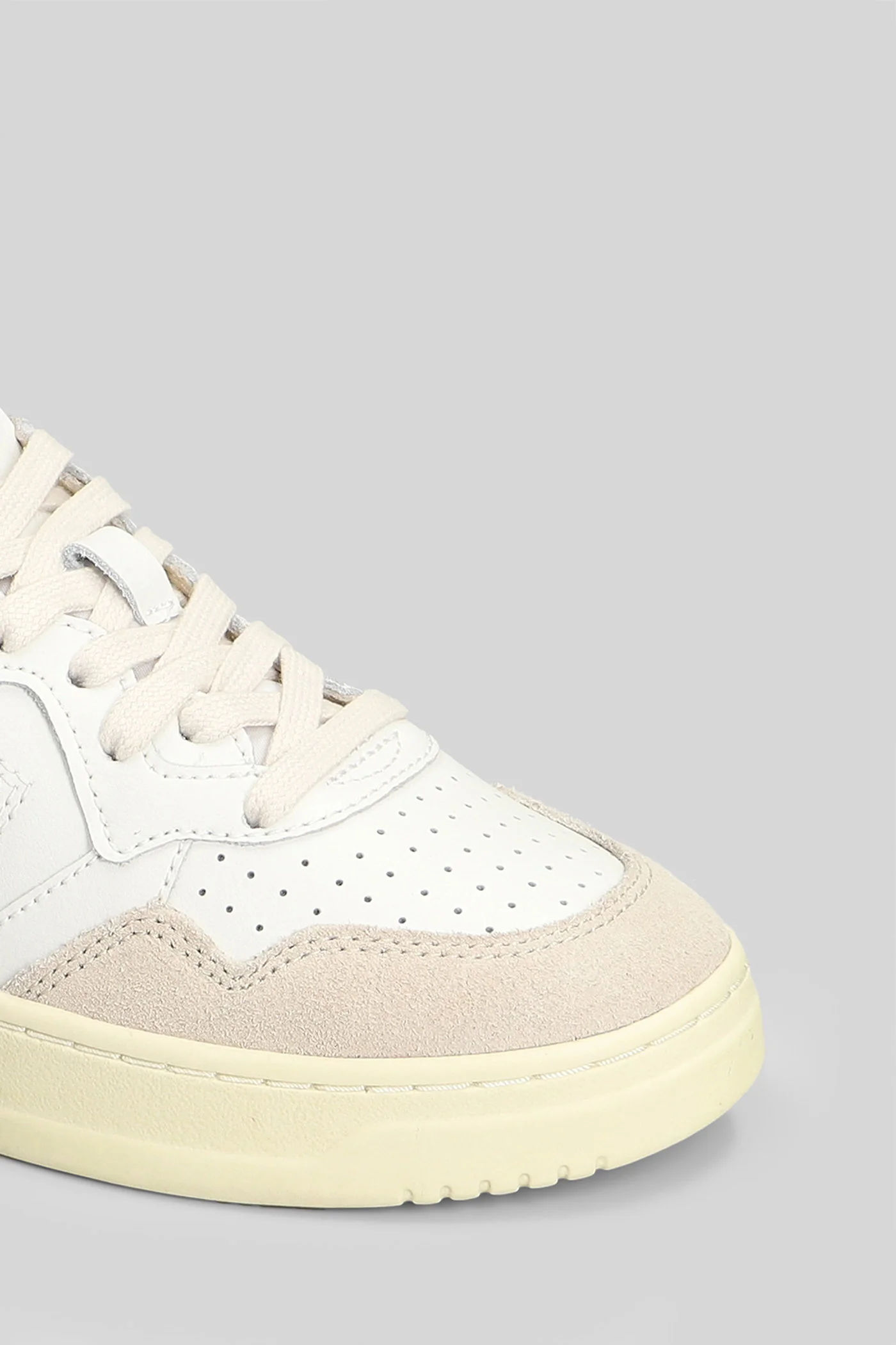 Medalist Low Sneakers in white suede and leather - Image 5