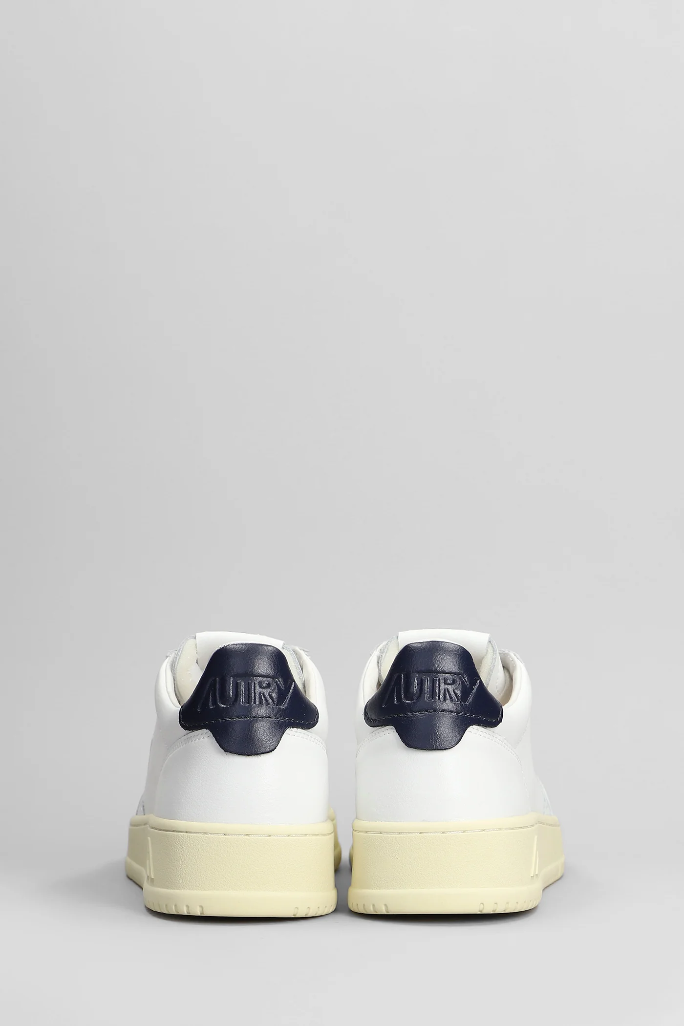 Medalist Sneakers in white leather - Image 9