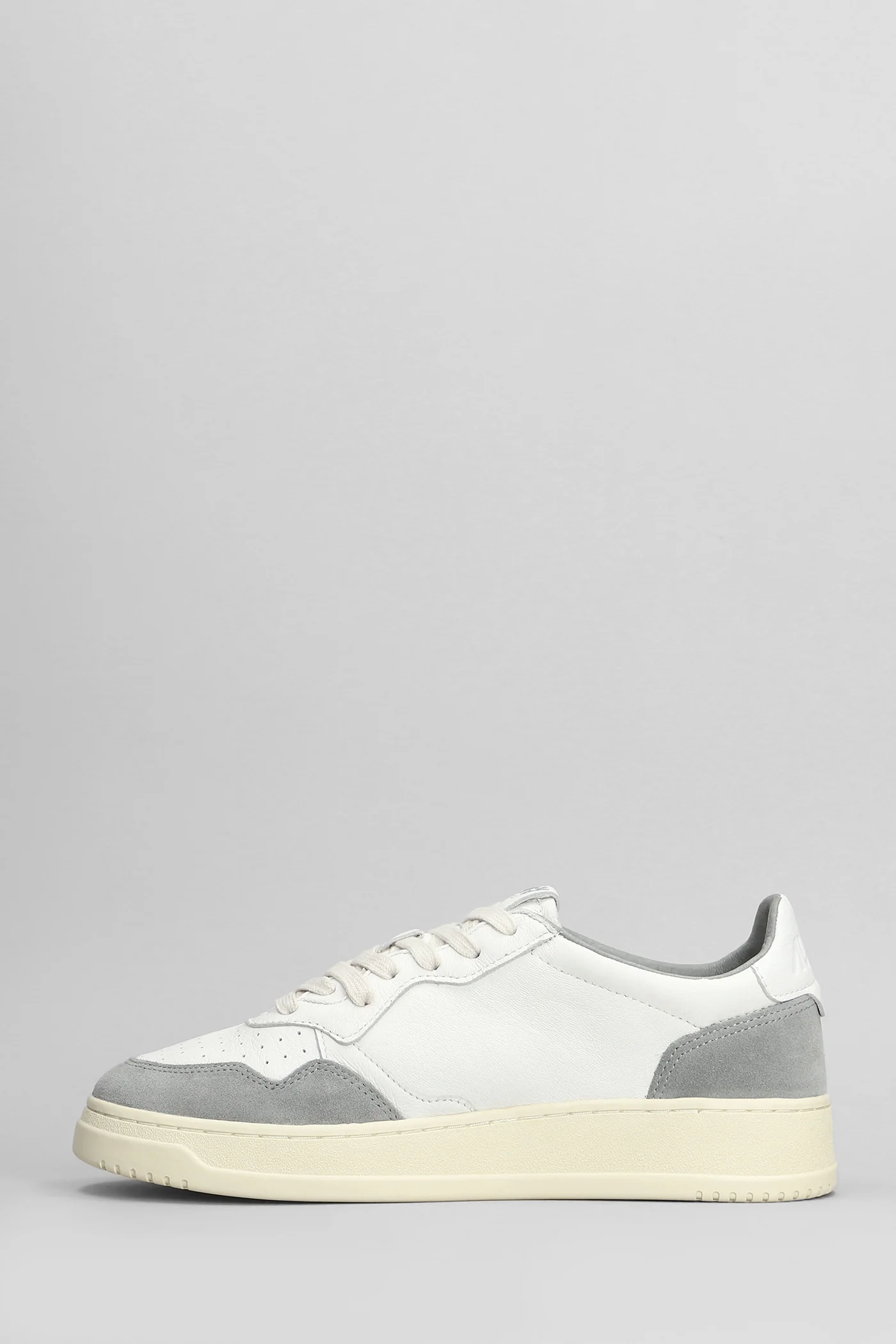 Medalist Sneakers in white suede and leather - Image 3