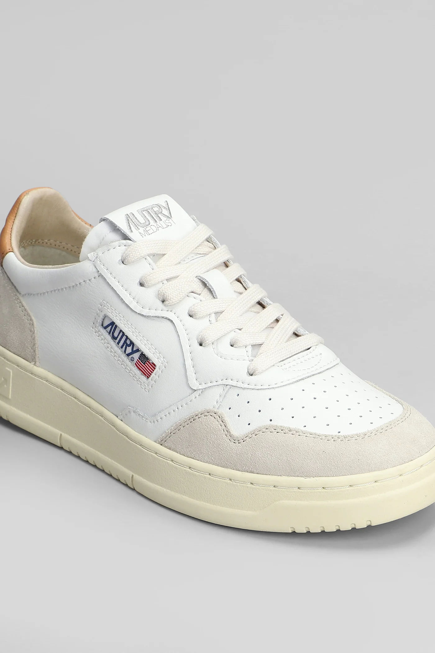 Medalist Sneakers in white suede and leather - Image 5