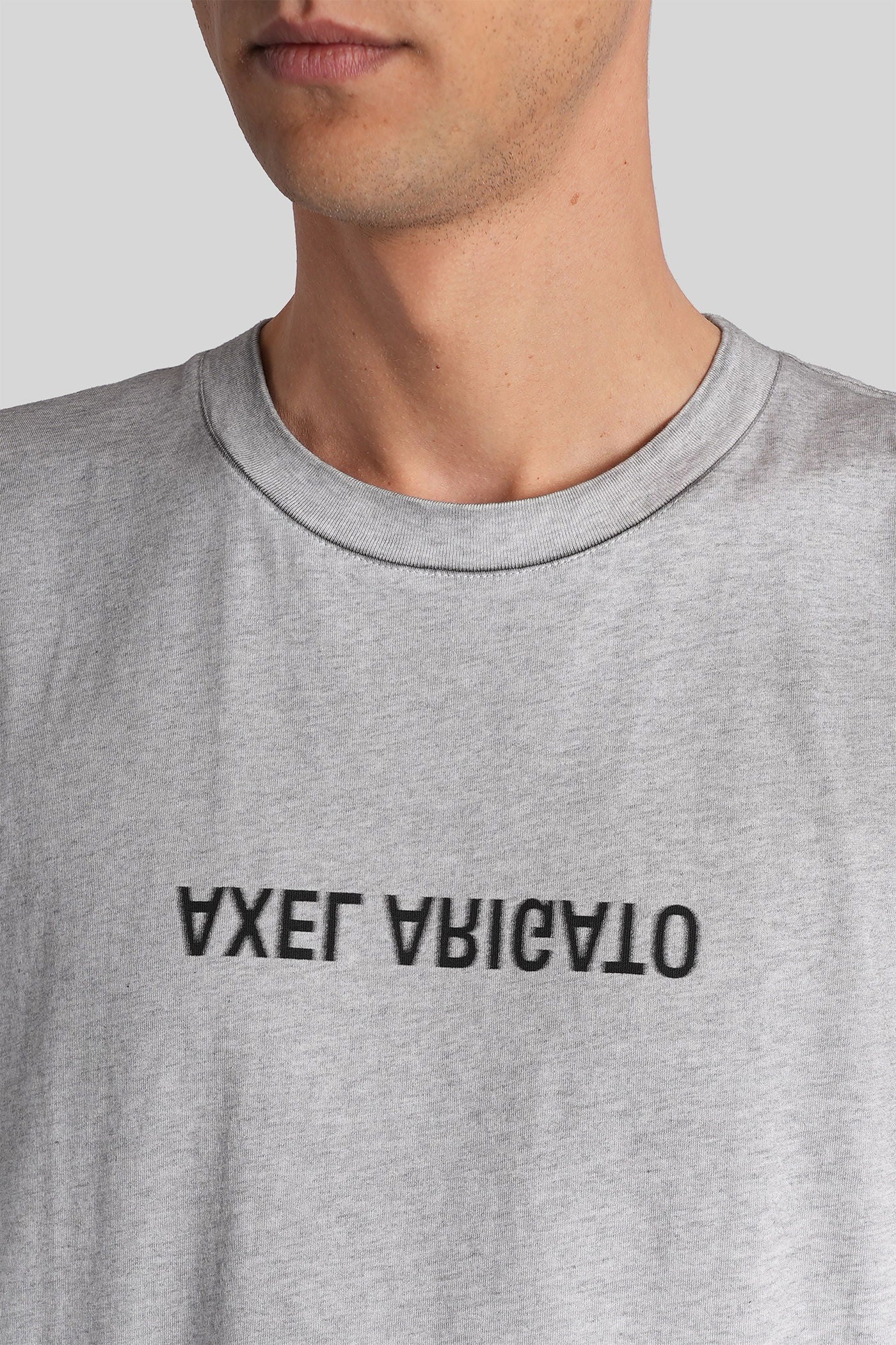 Distort Light T-Shirt in grey cotton - Image 10