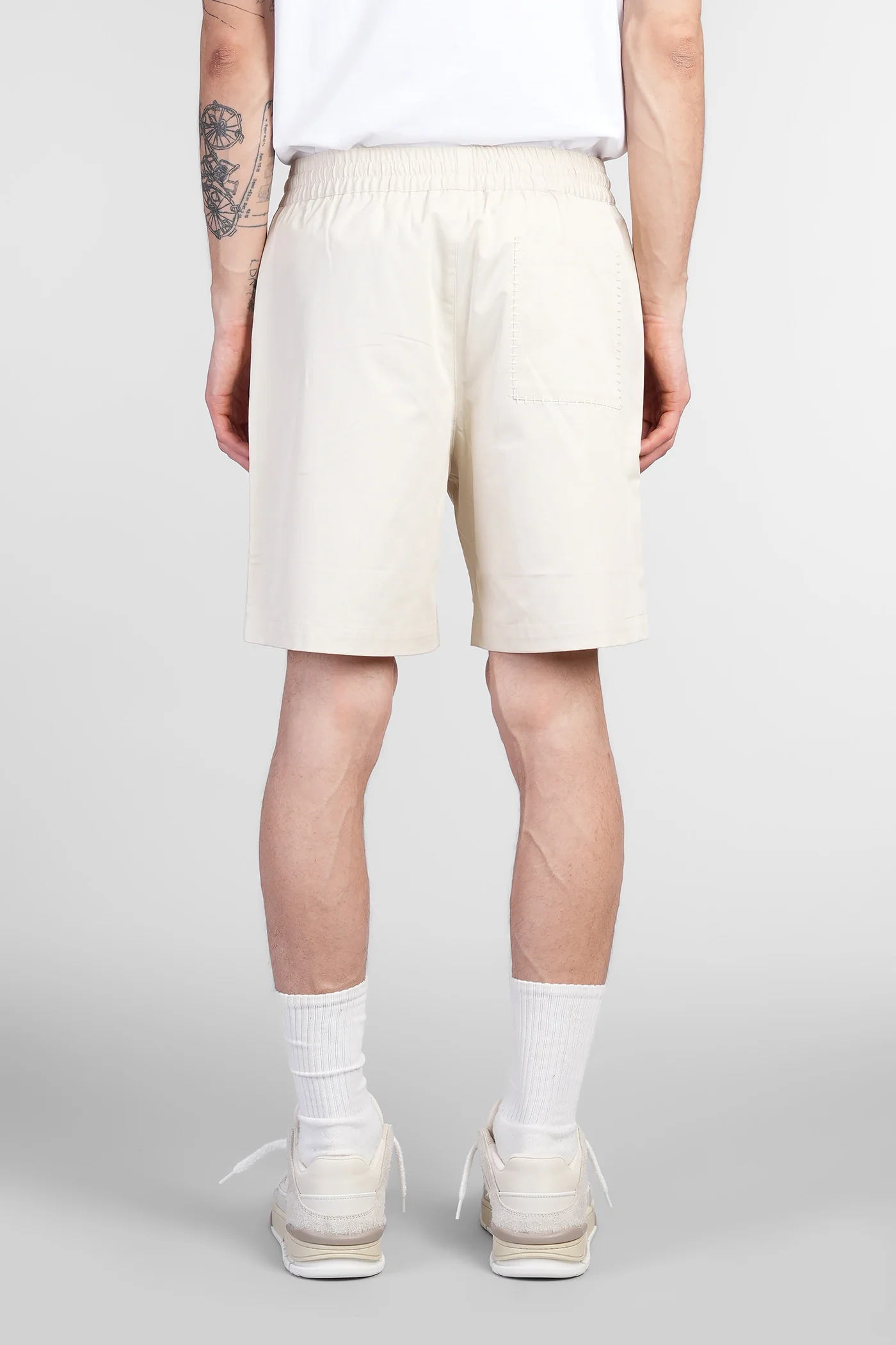 Stitch Shorts in beige cotton - Image 3