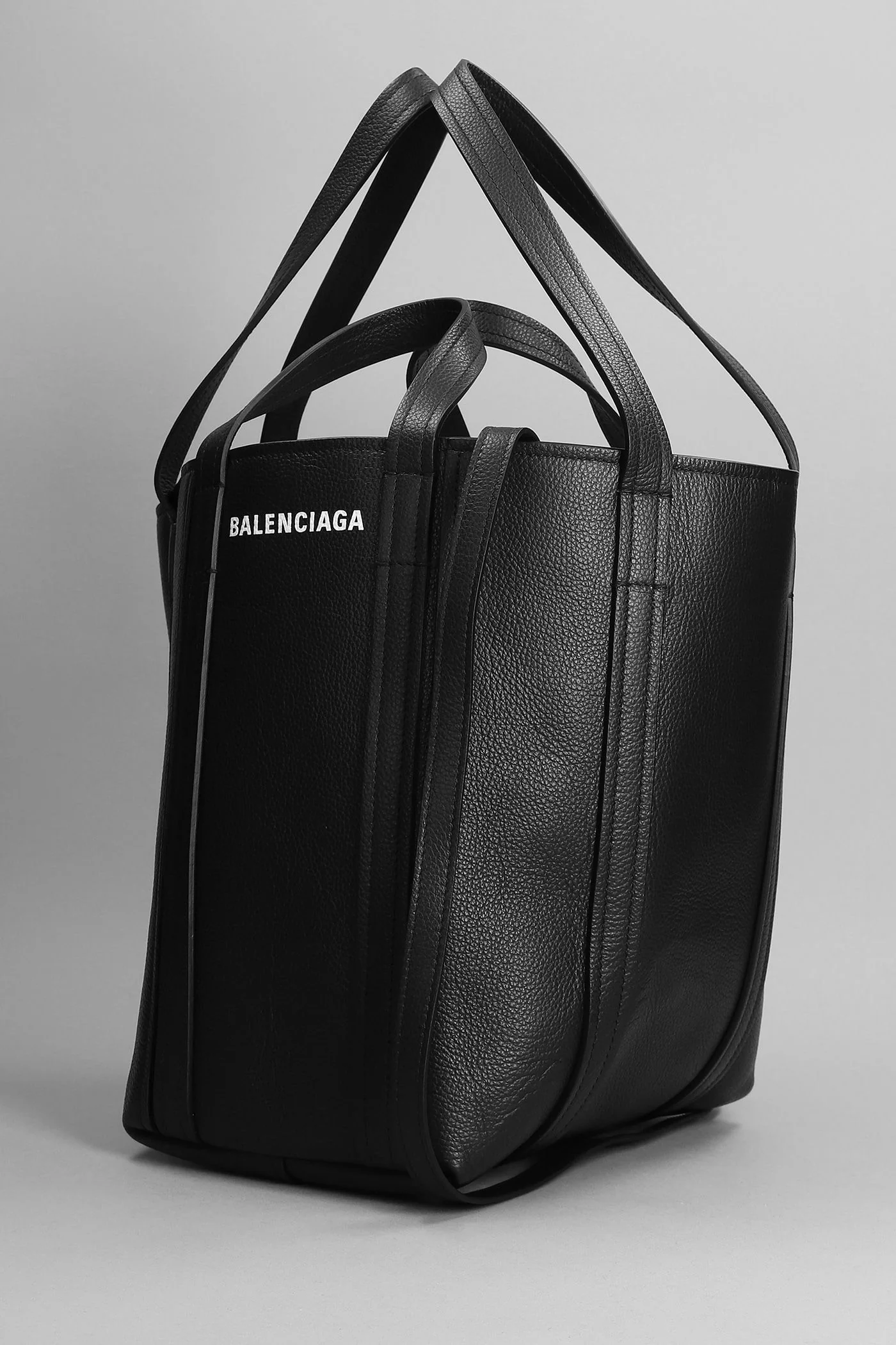 Everyday sh s Tote in black leather - Image 2