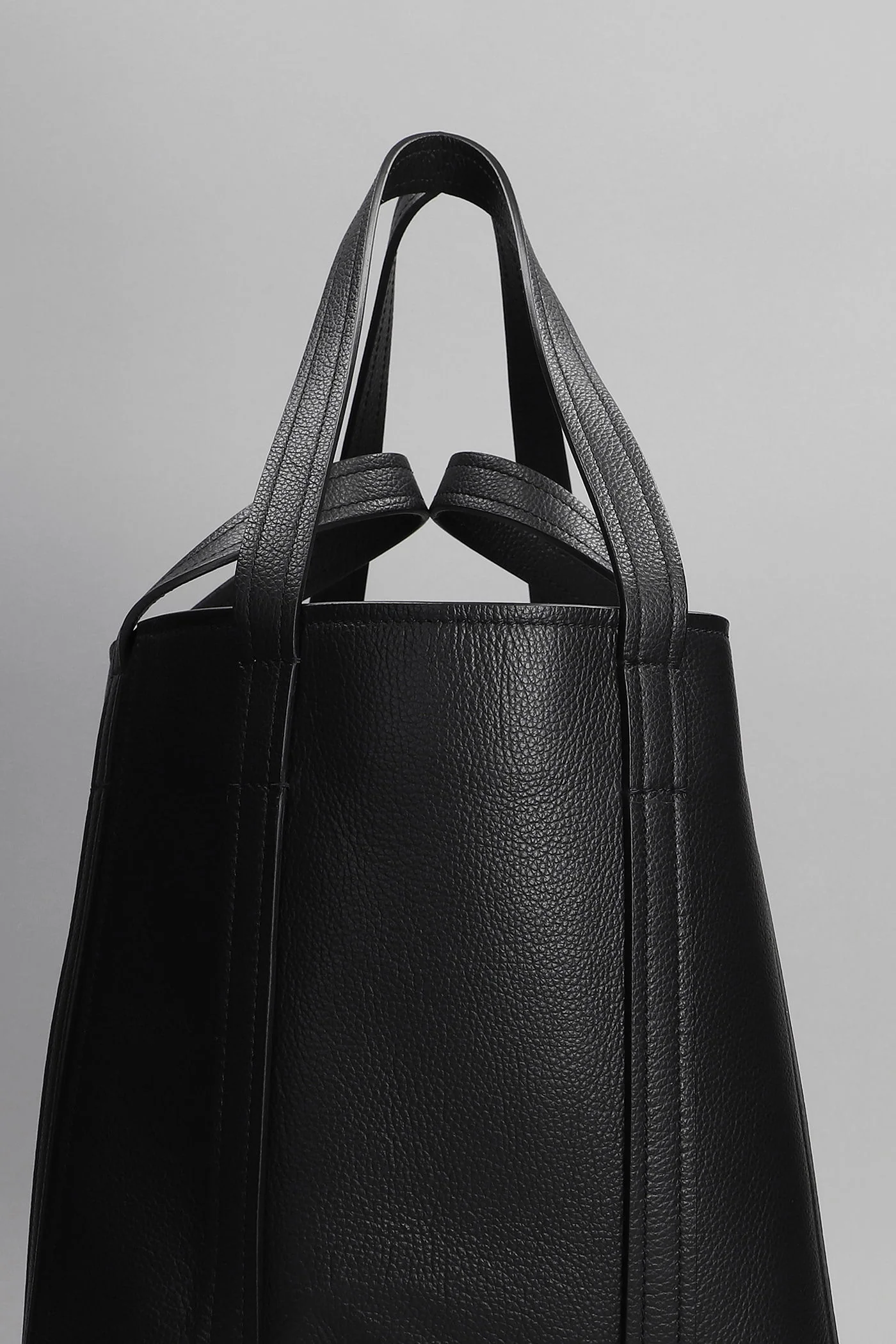 Everyday sh s Tote in black leather - Image 4
