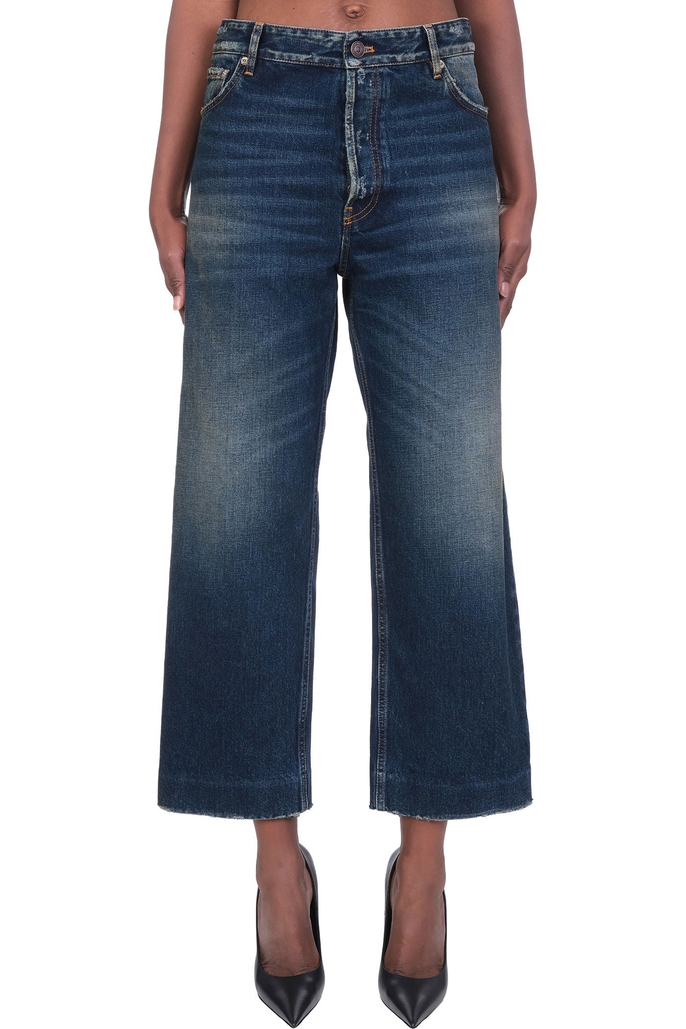 Jeans in blue denim