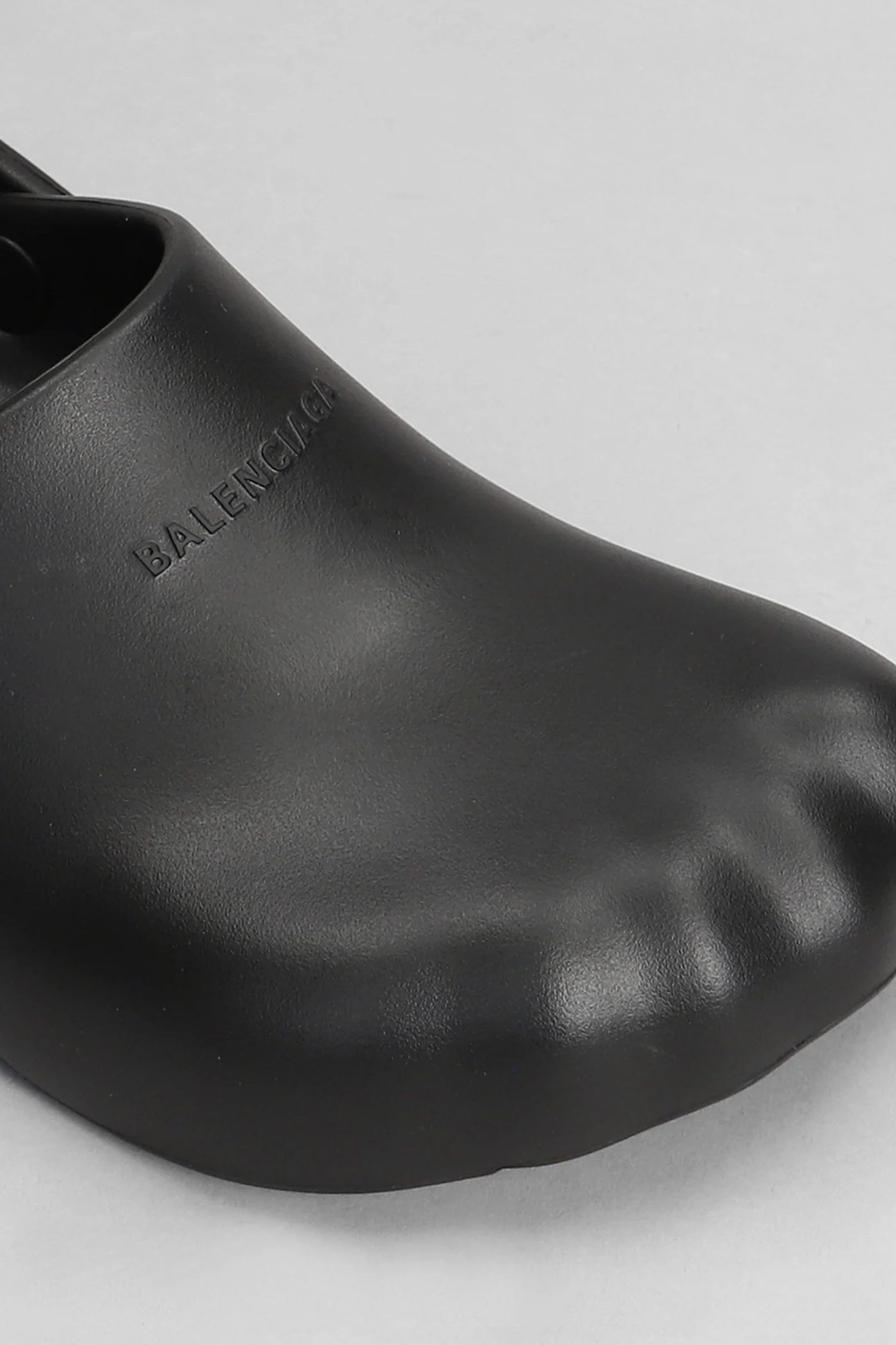 Sunday molded Slipper-Mule in black rubber/plasic - Image 5