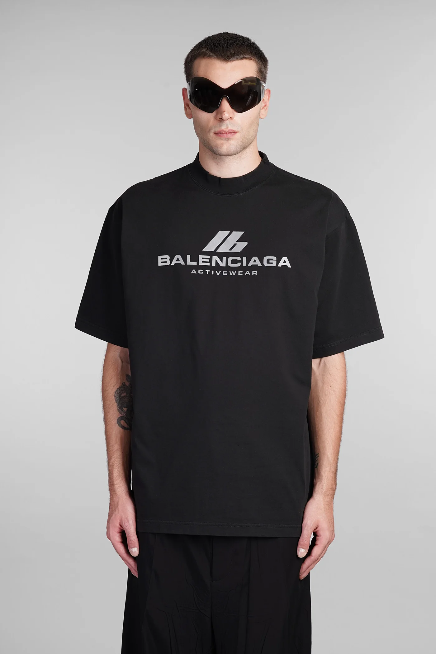 T-Shirt in black cotton