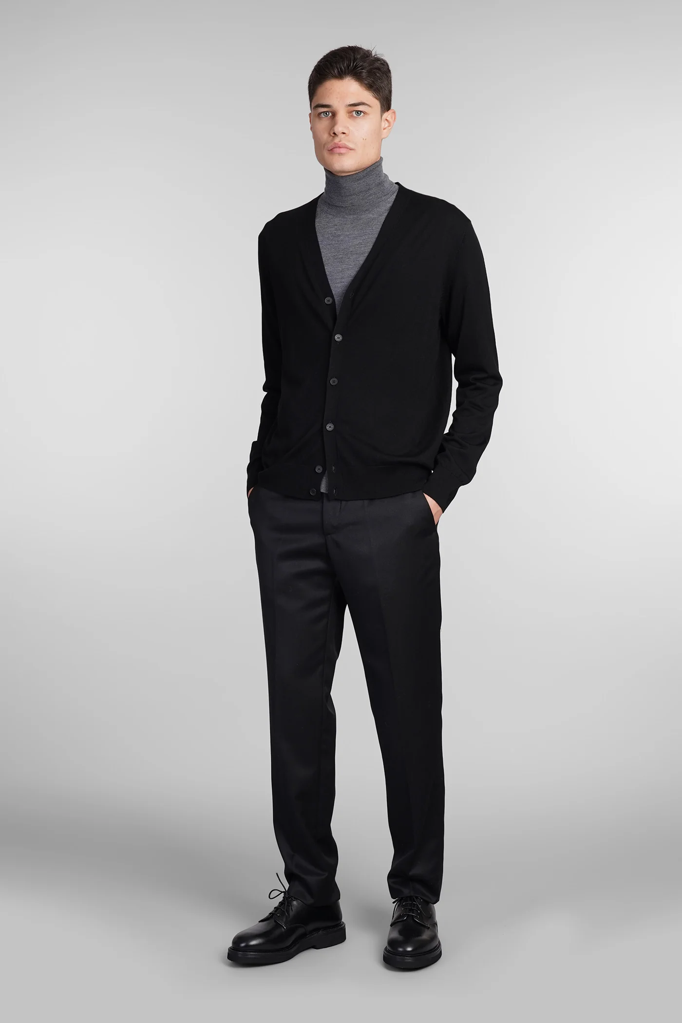Cardigan in black wool - Image 2