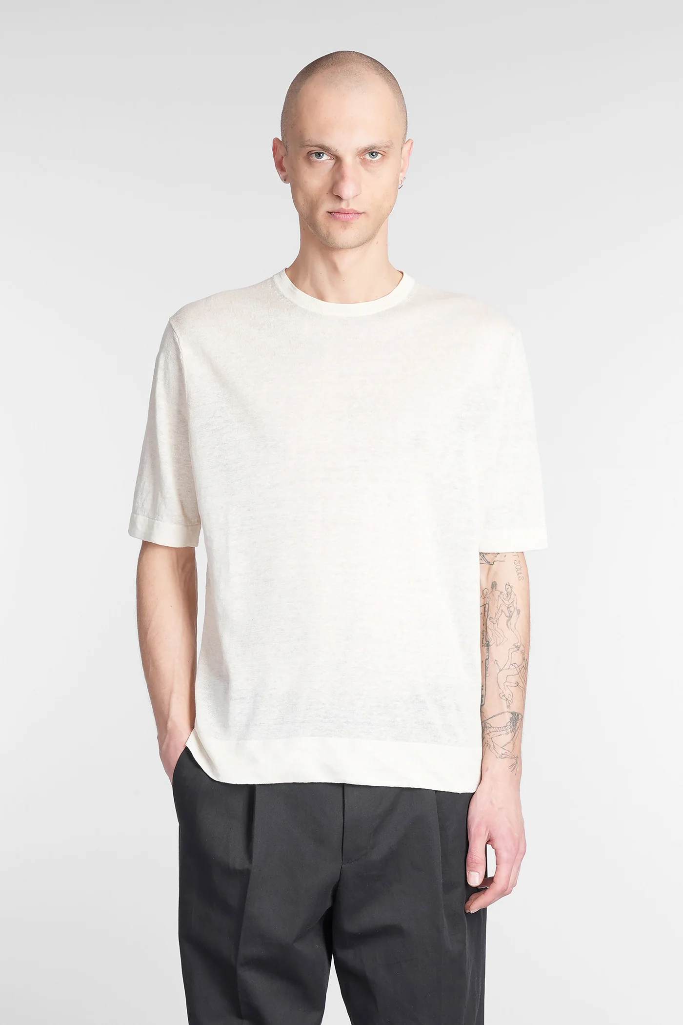 T-Shirt in beige linen