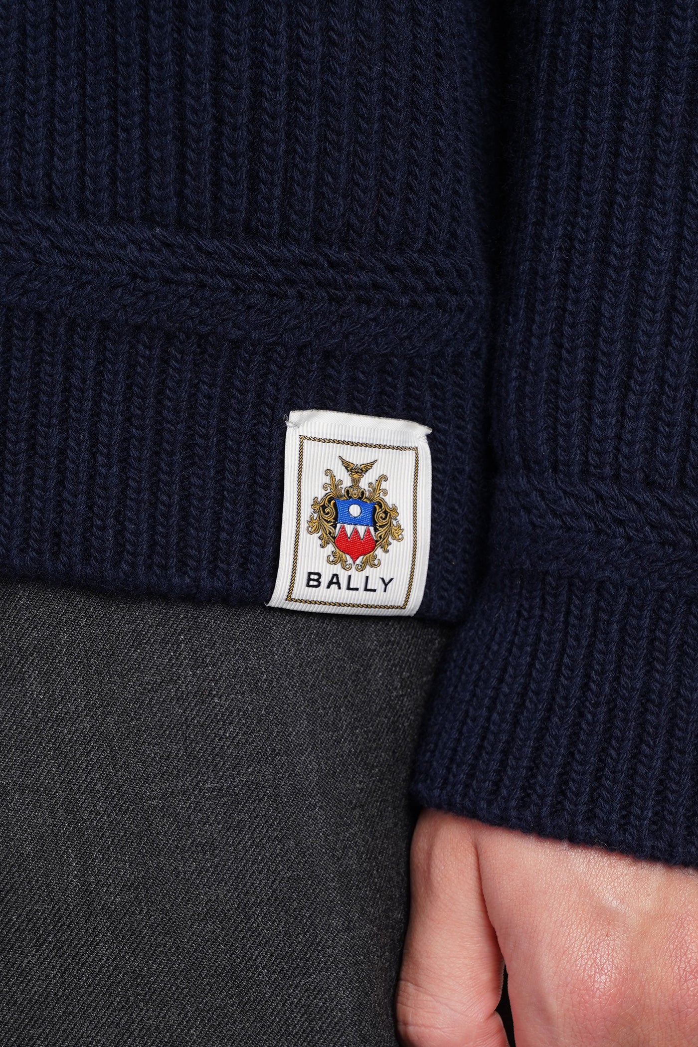Cardigan in blue wool - Image 5