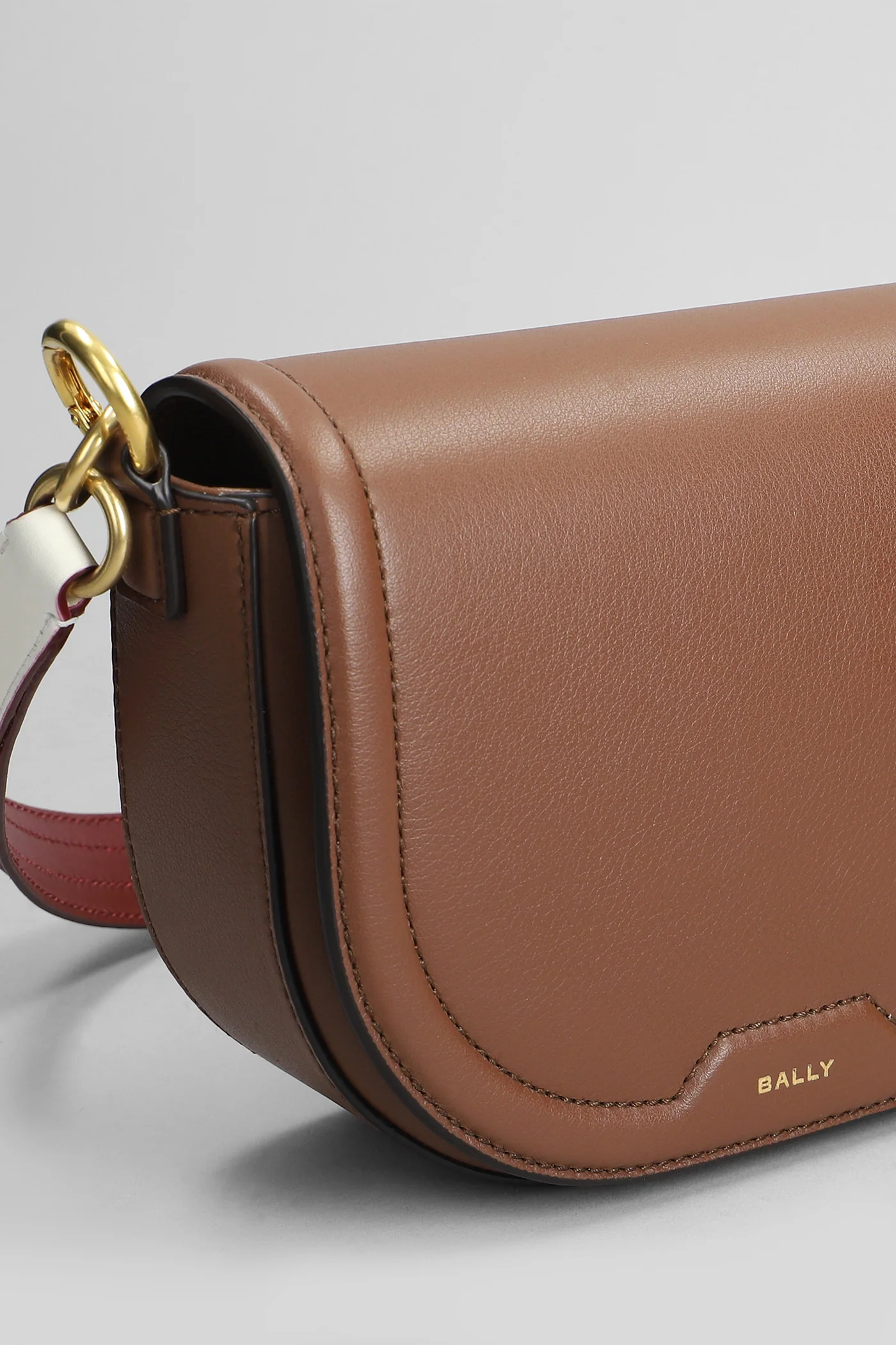 Code flap Shoulder bag in brown leather - Image 4