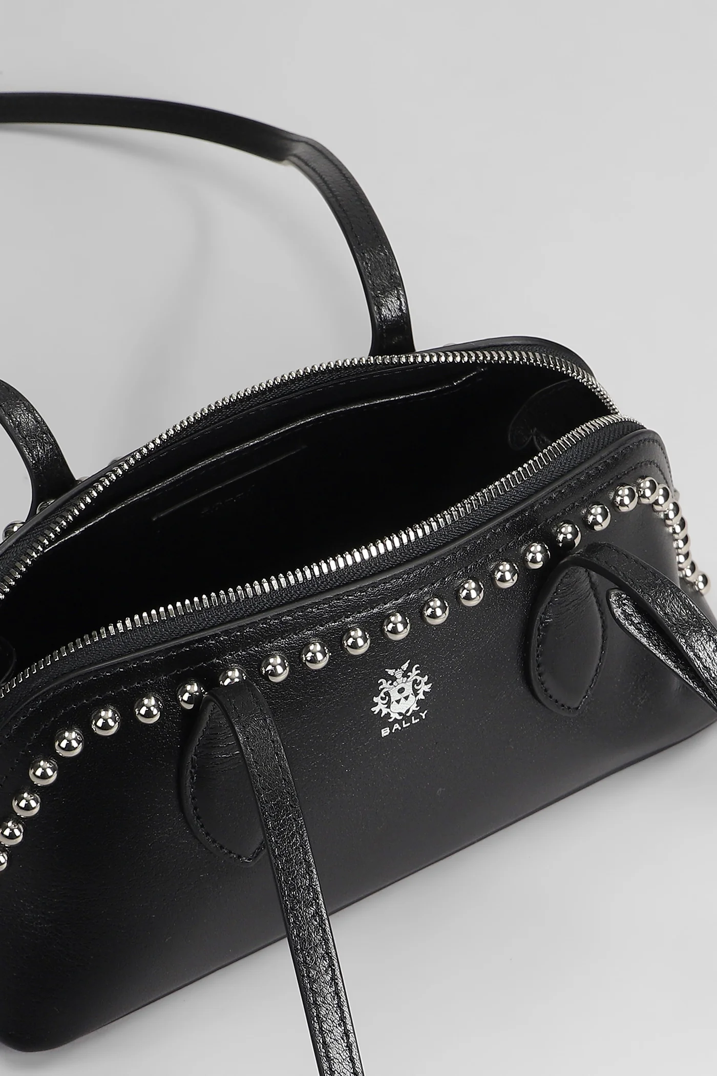 Praline s Shoulder bag in black leather - Image 4